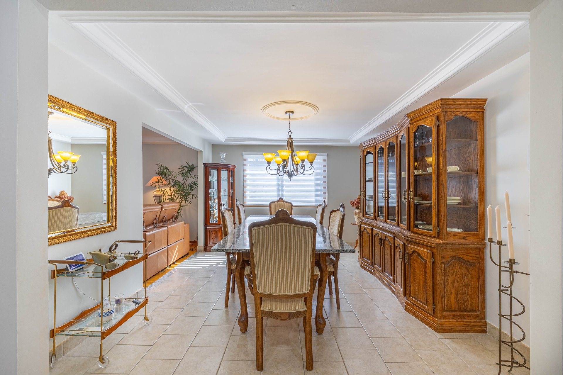 Photo - Salle à manger