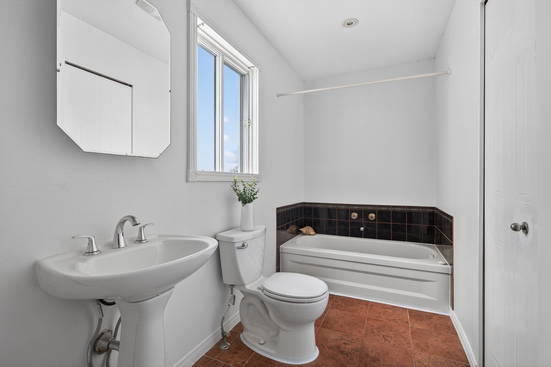 Photo - Bathroom