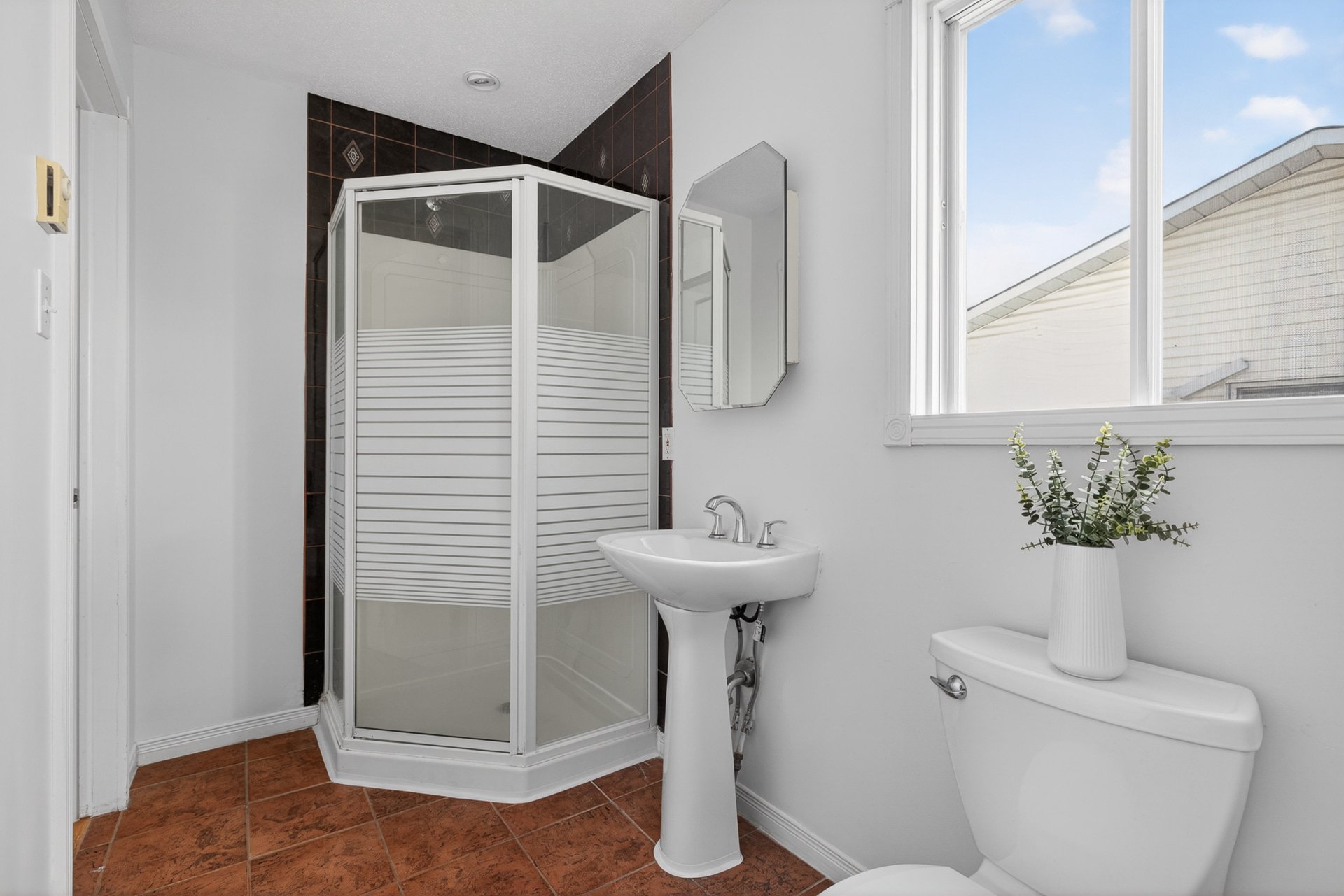 Photo - Bathroom
