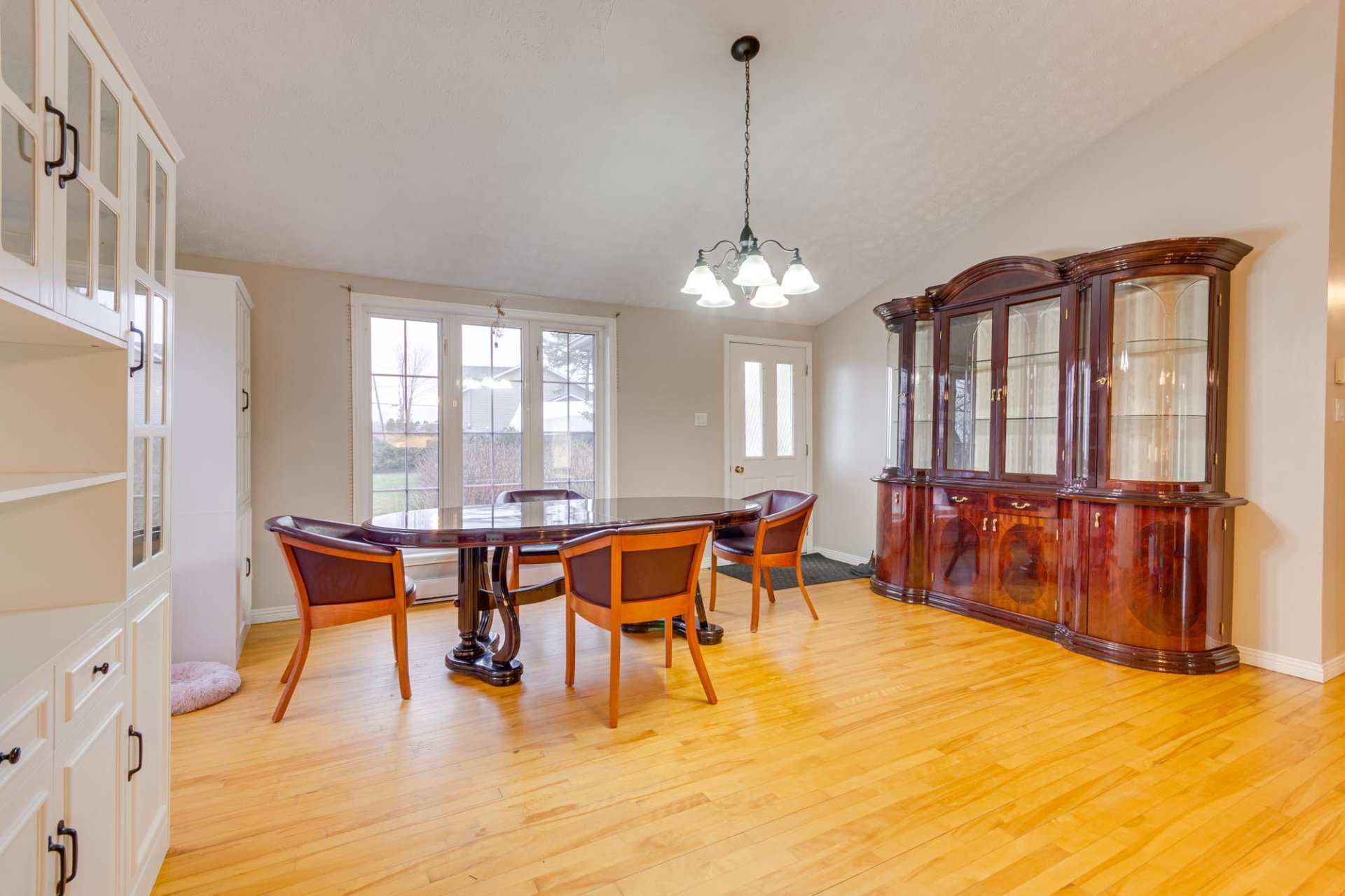 Photo - Dining room