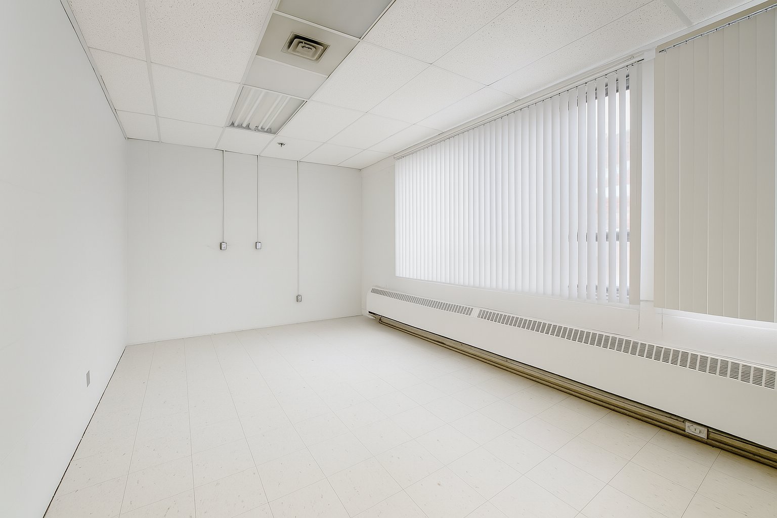 Photo - Office