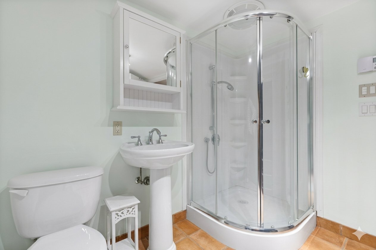 Photo - Bathroom