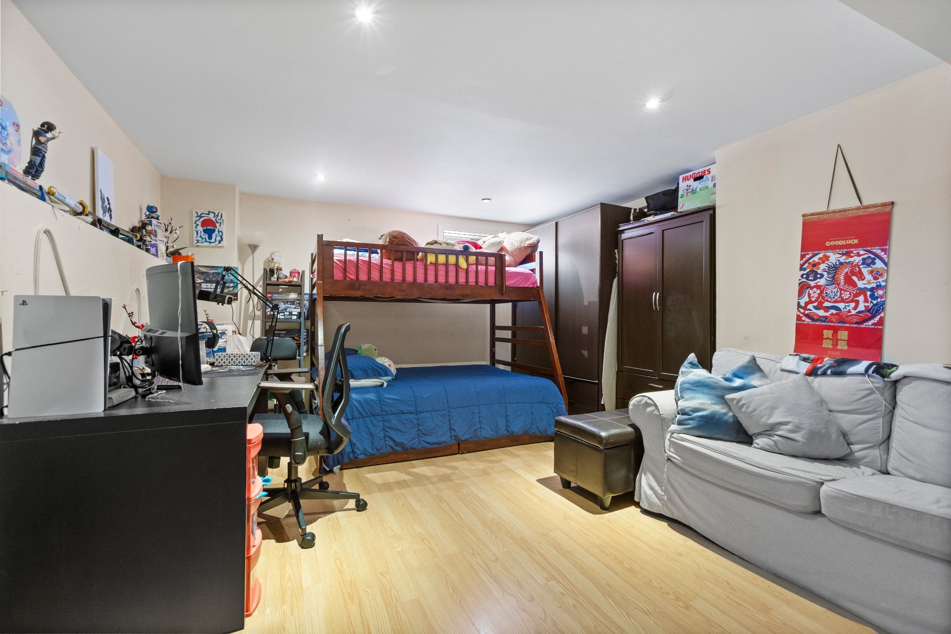 Photo - Basement