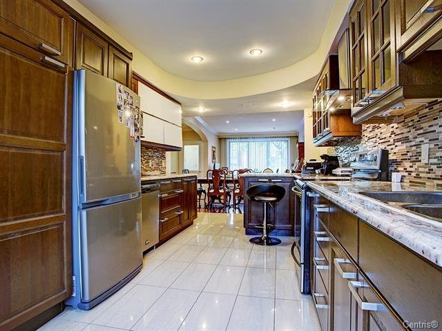Photo - Kitchen
