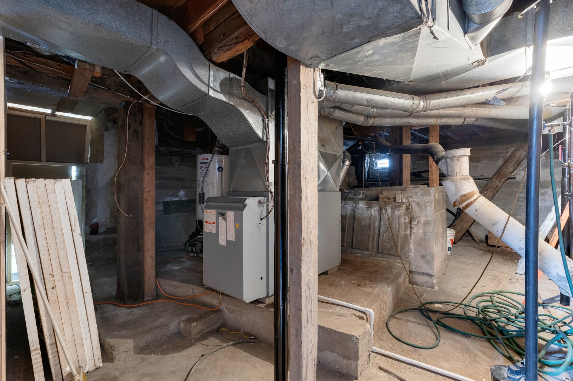 Photo - Cave/ chambre froide