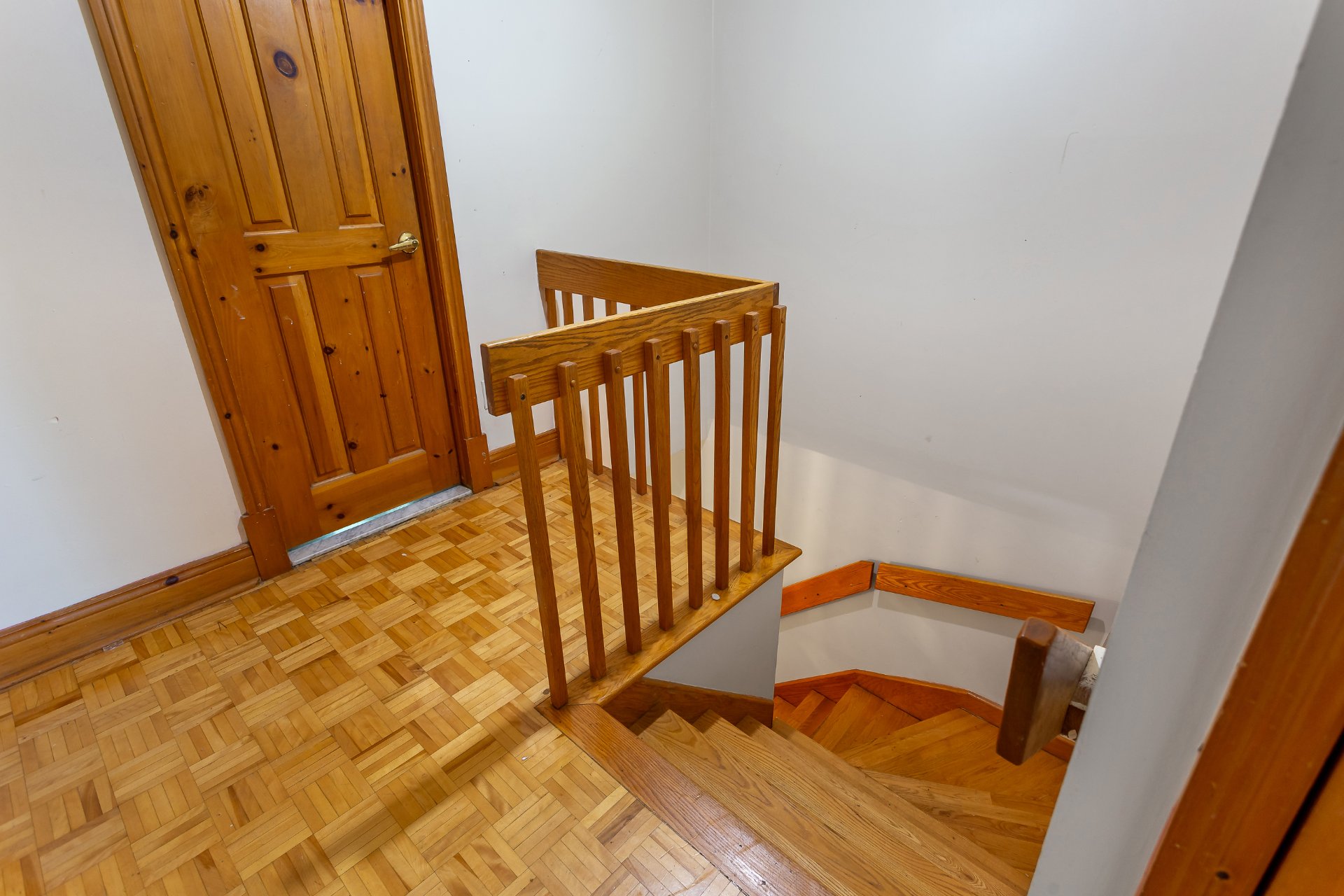 Photo - Escalier