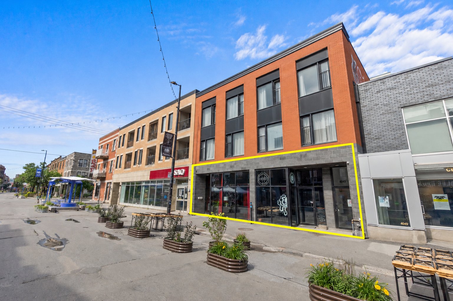Photo - Frontage