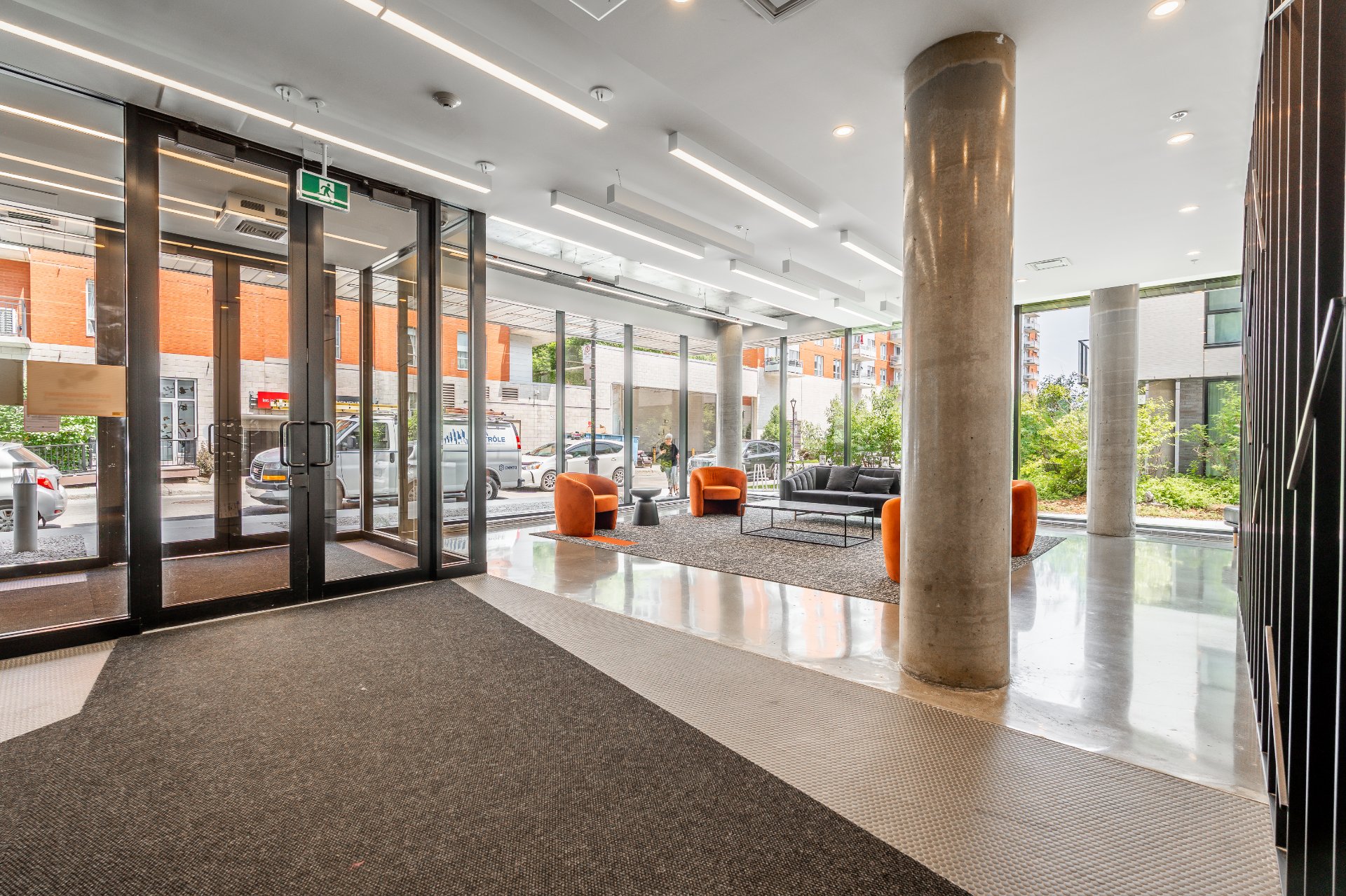 Photo - Reception Area