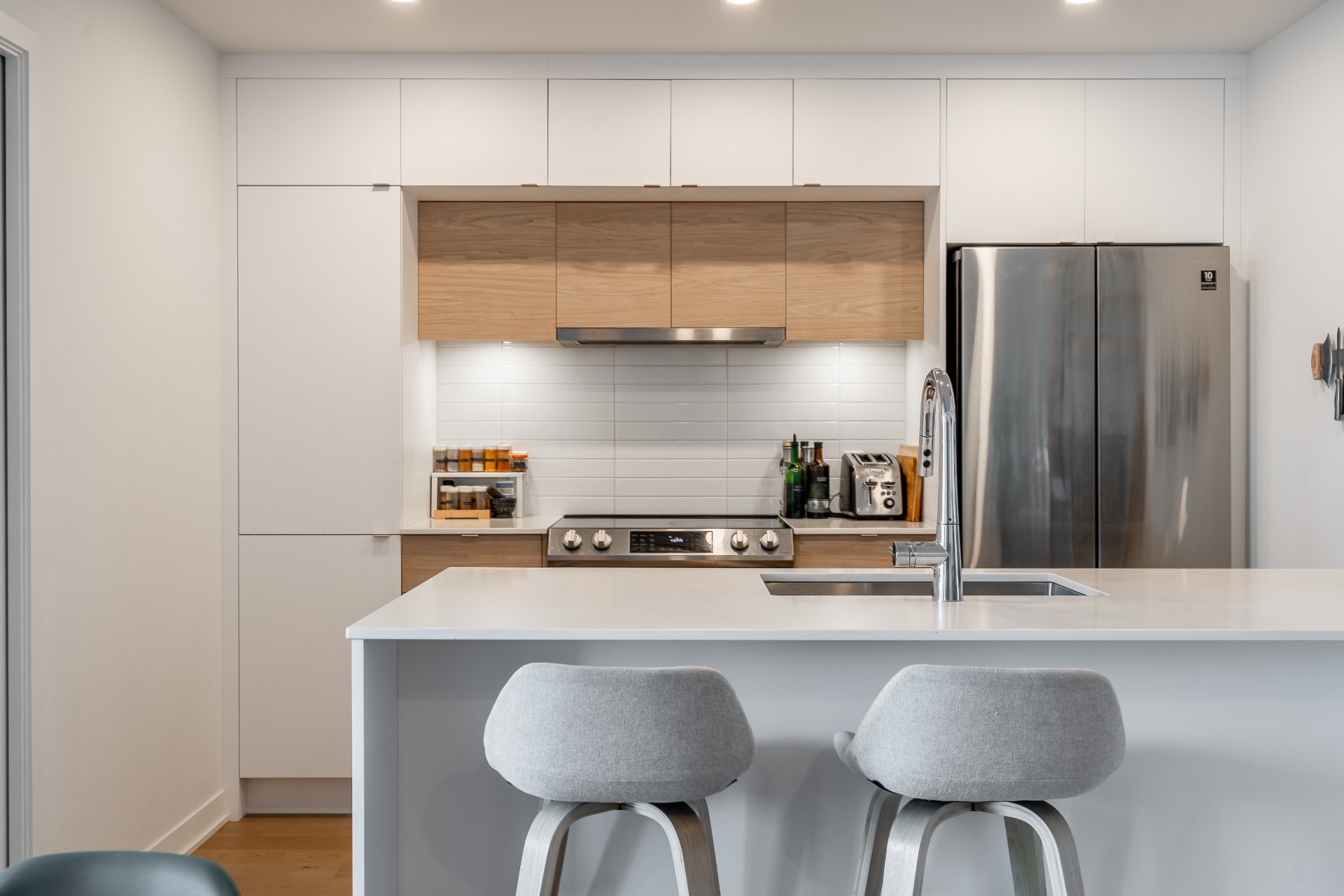 Photo - Kitchen