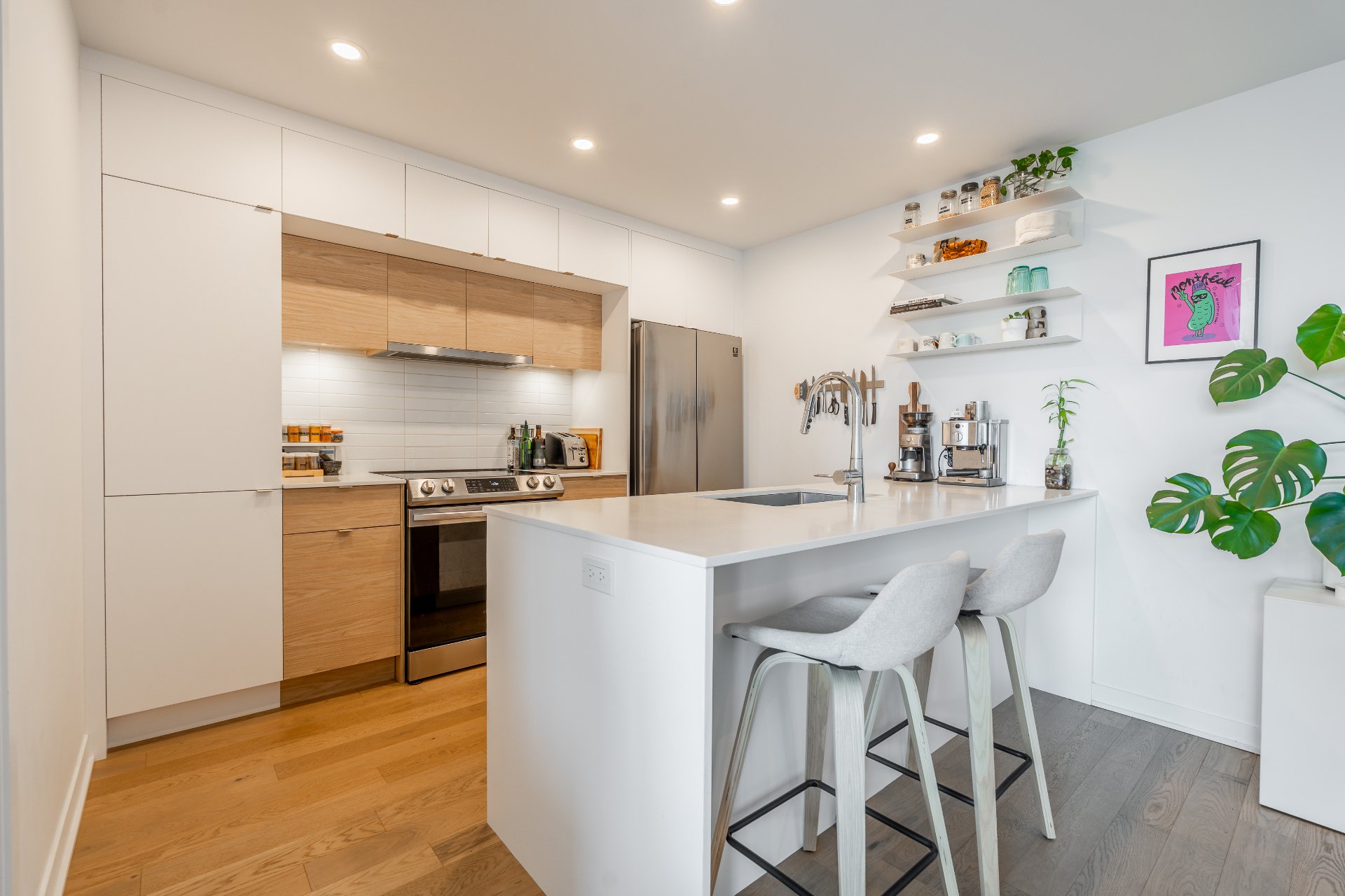 Photo - Kitchen