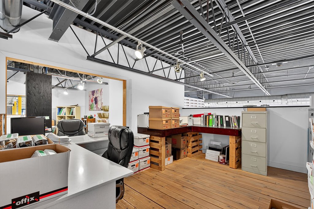 Photo - Office