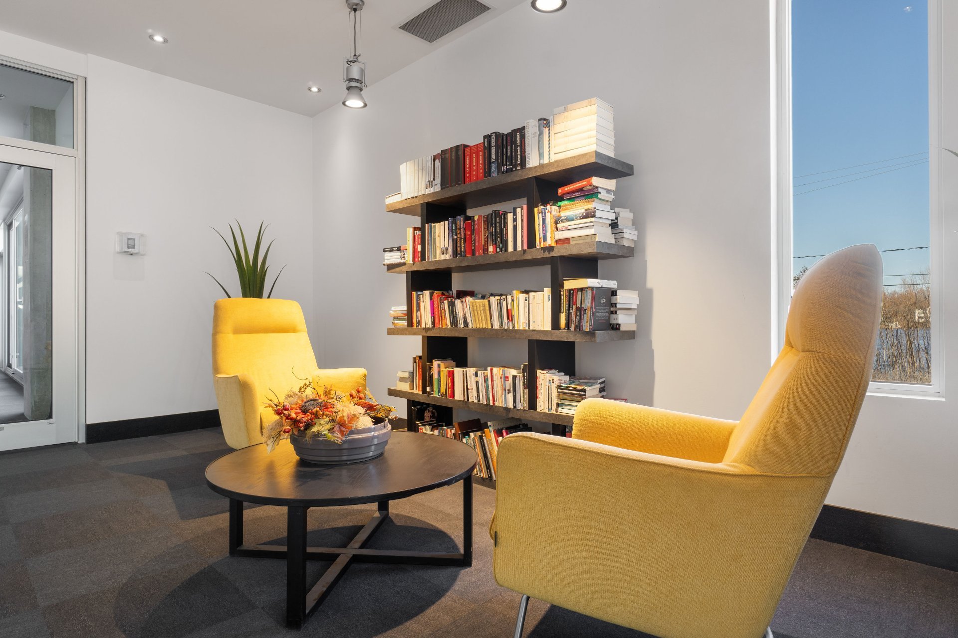 Photo - Exterior entrance