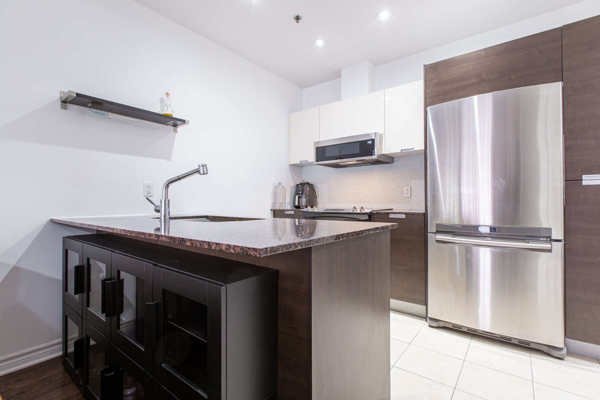 Photo - Kitchen