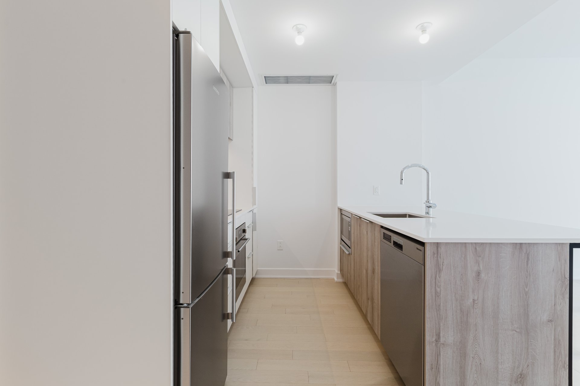 Photo - Kitchen
