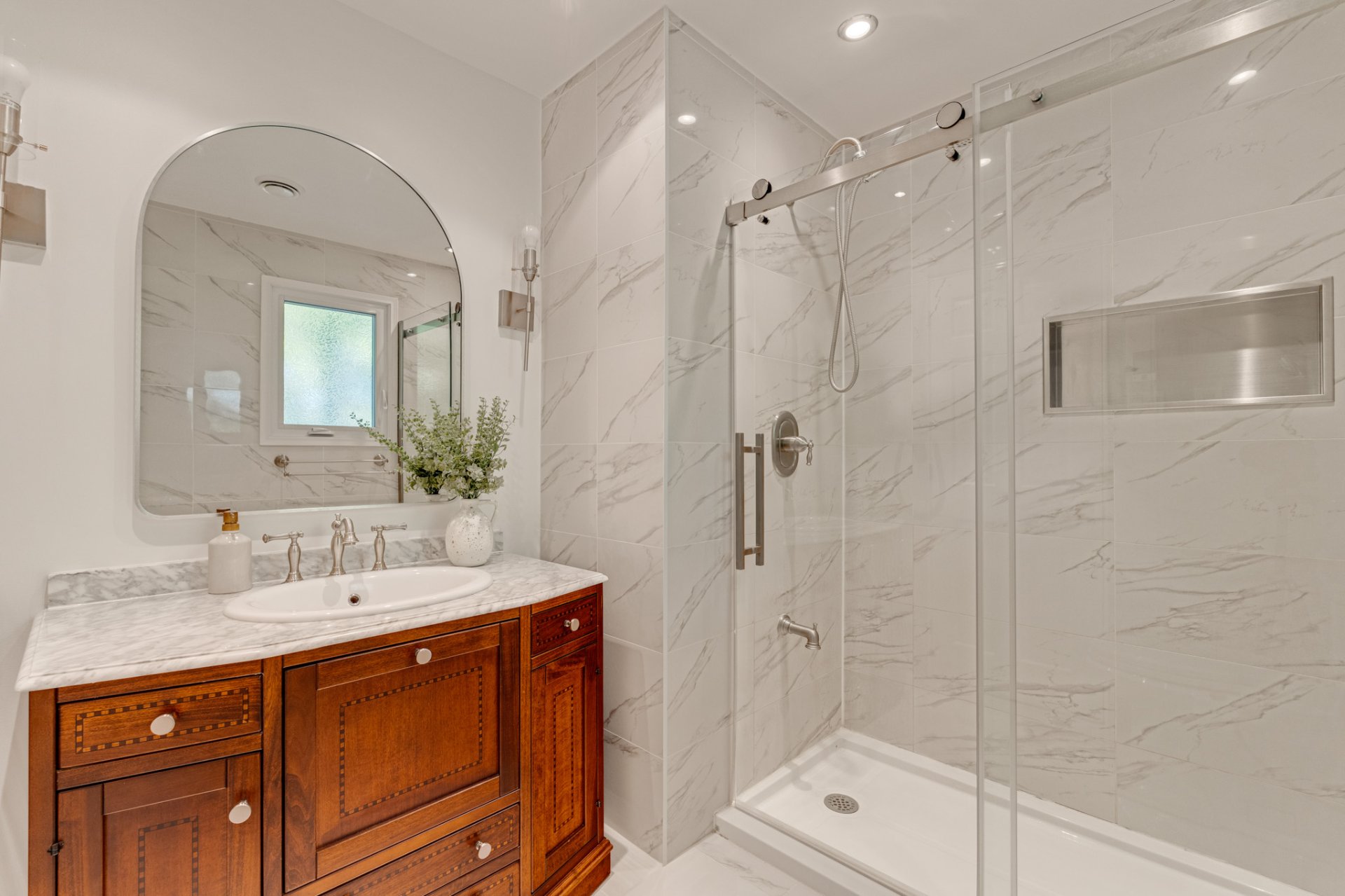 Photo - Bathroom