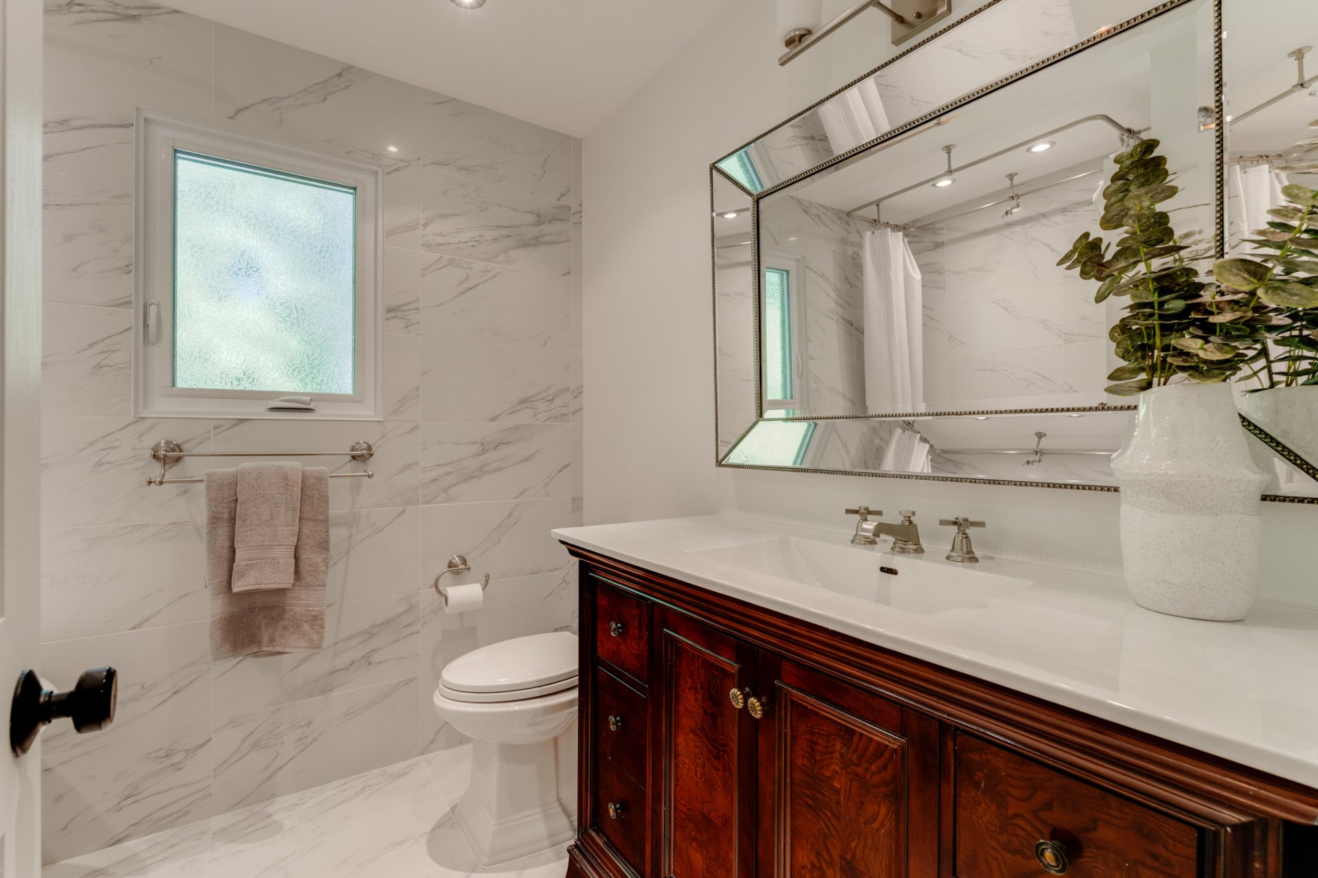 Photo - Bathroom