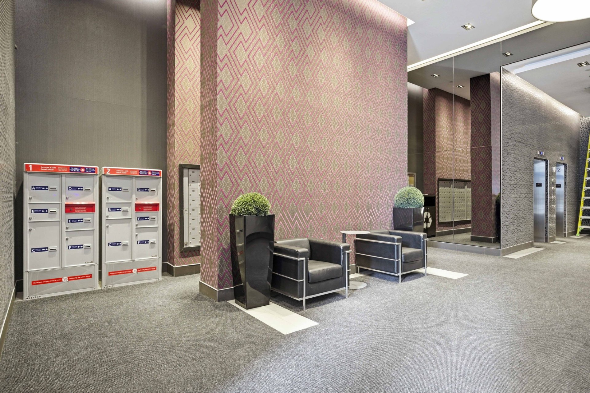 Photo - Reception Area