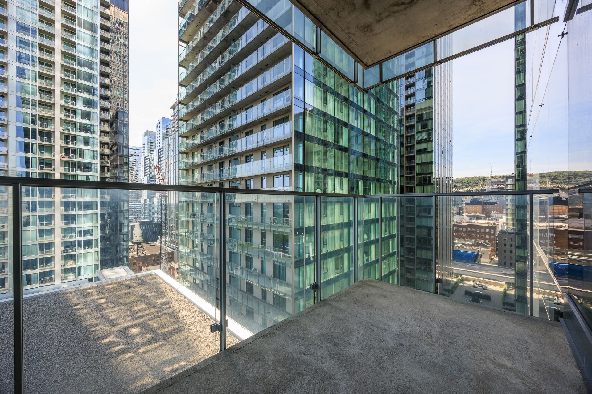Photo - Balcony