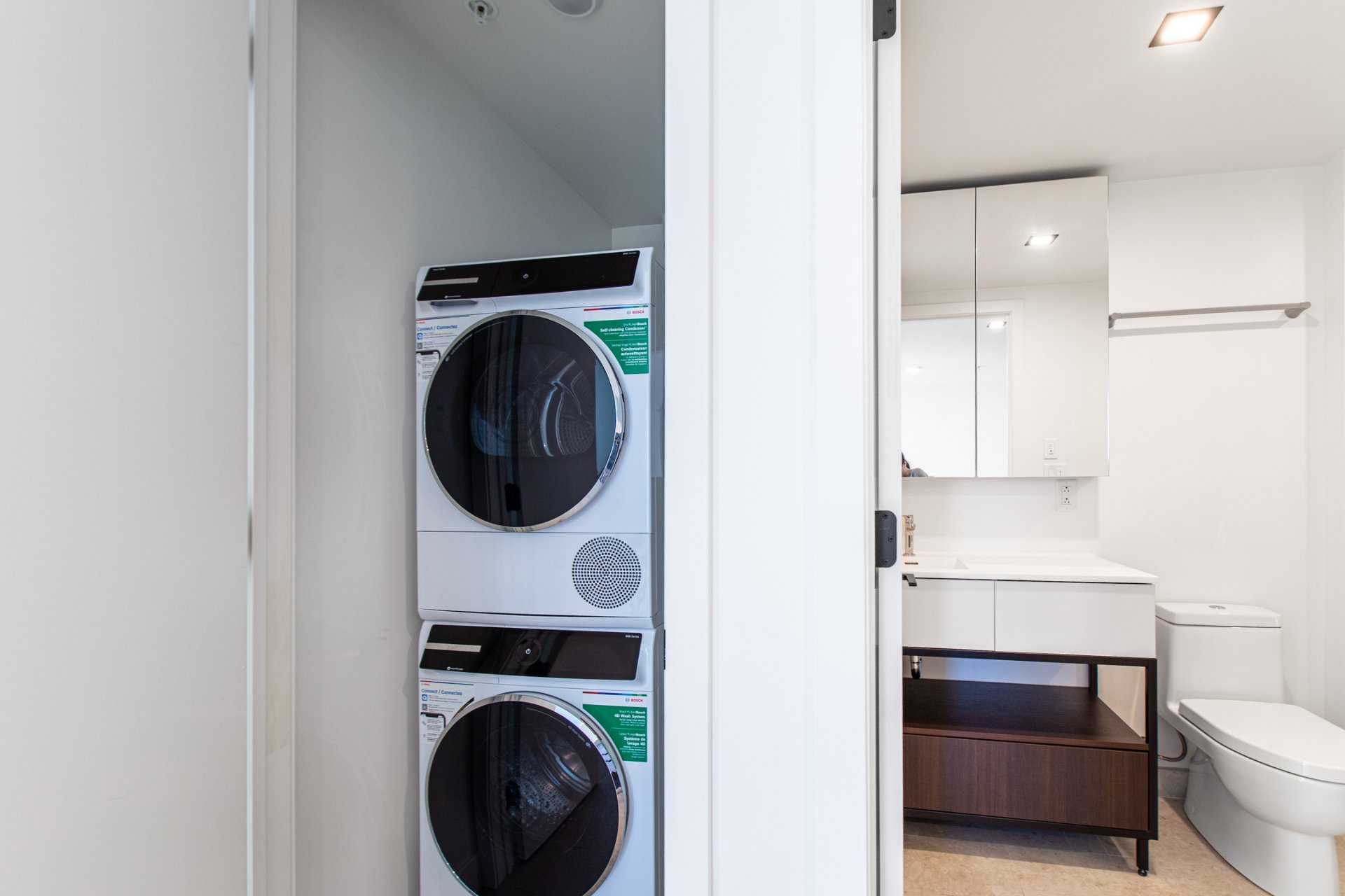 Photo - Laundry room