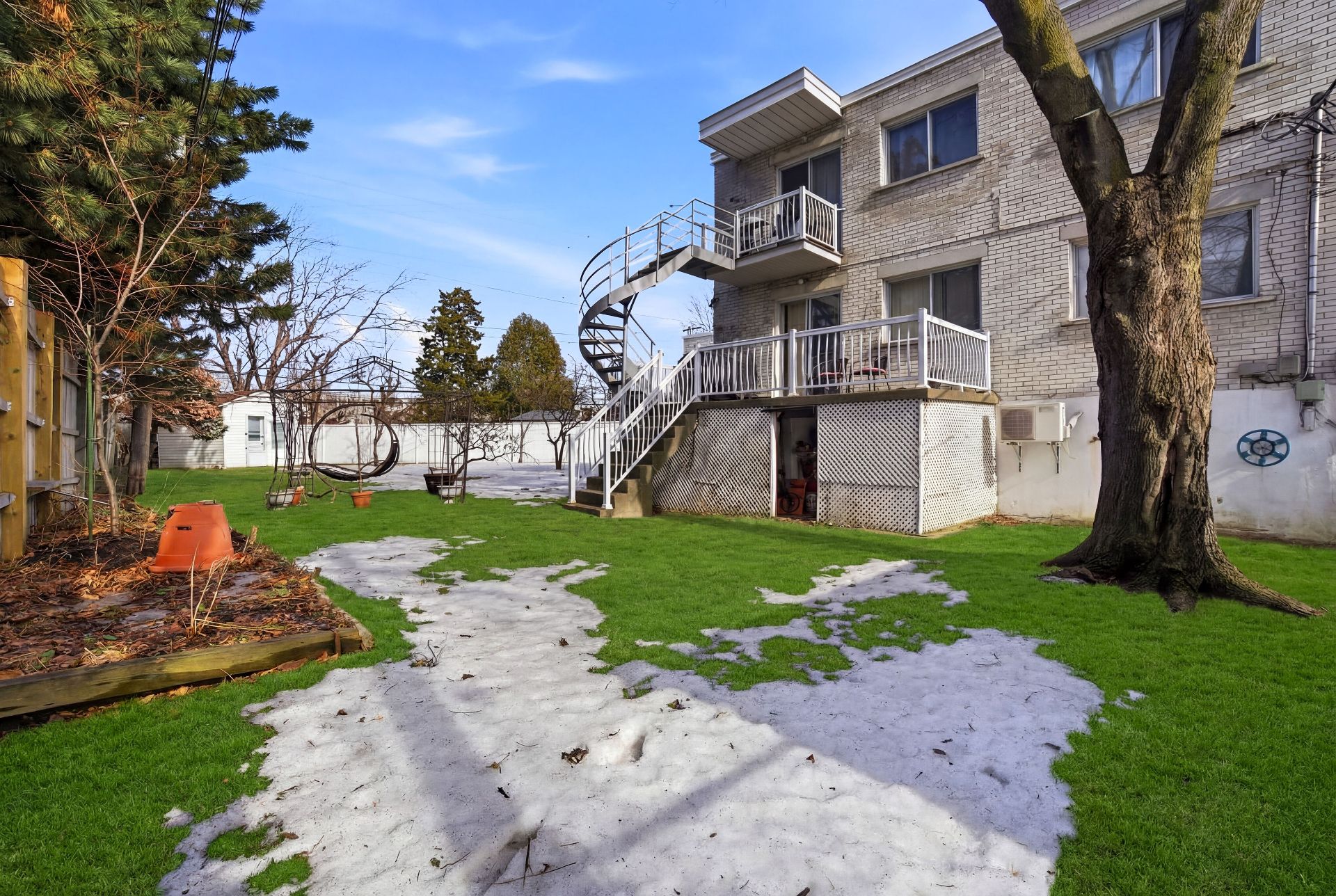 Photo - Face arrière