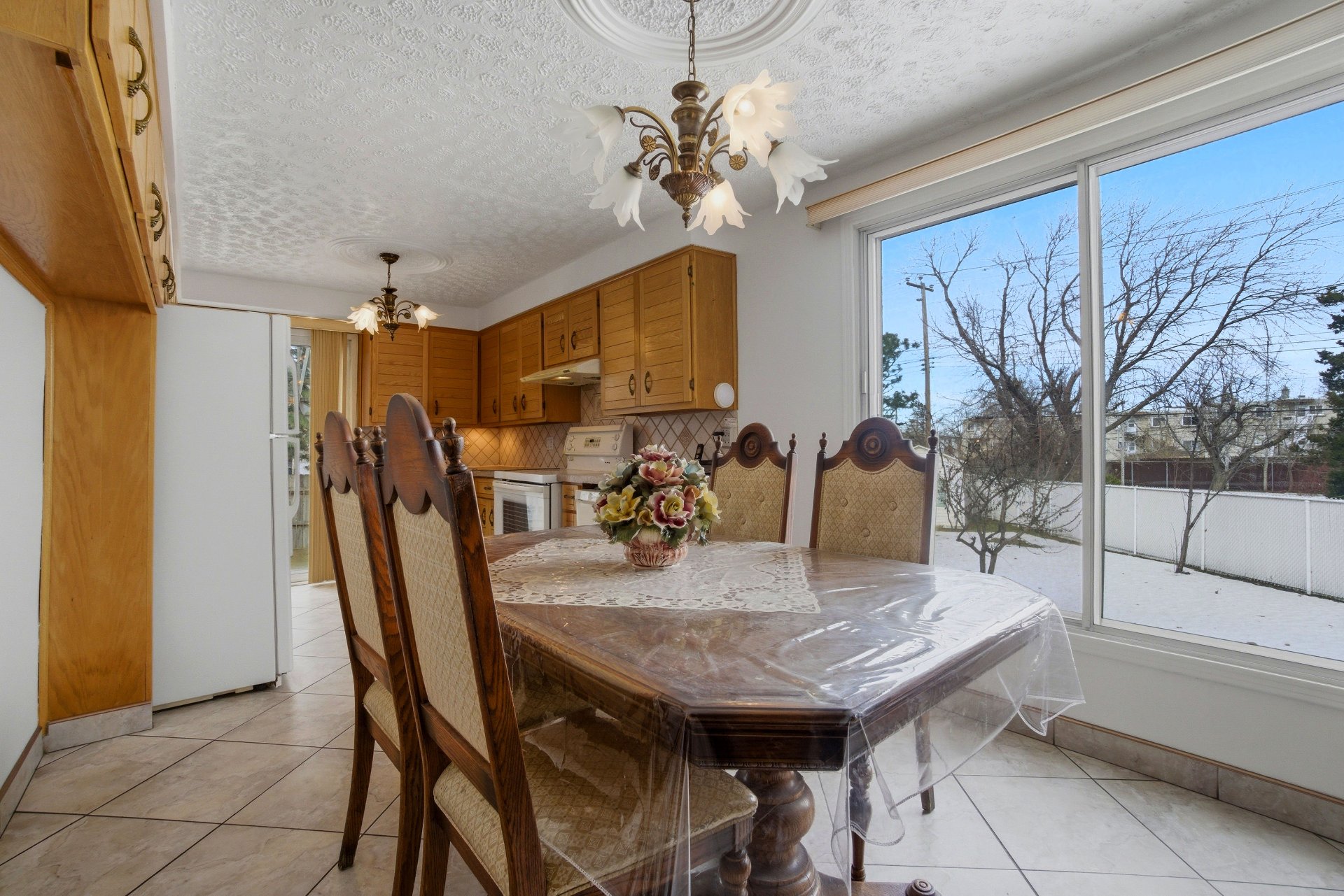 Photo - Salle à manger