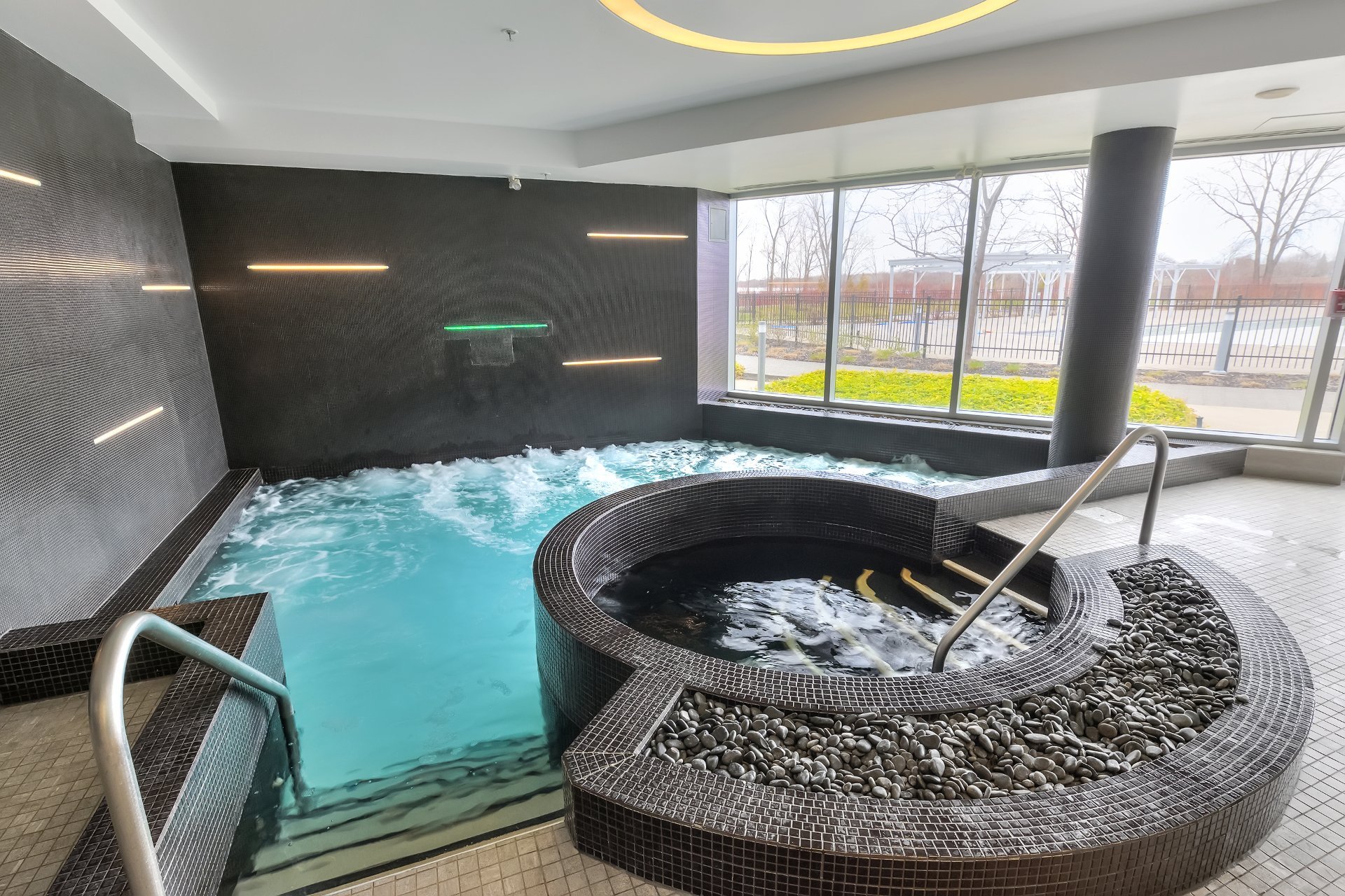 Photo - Hot tub