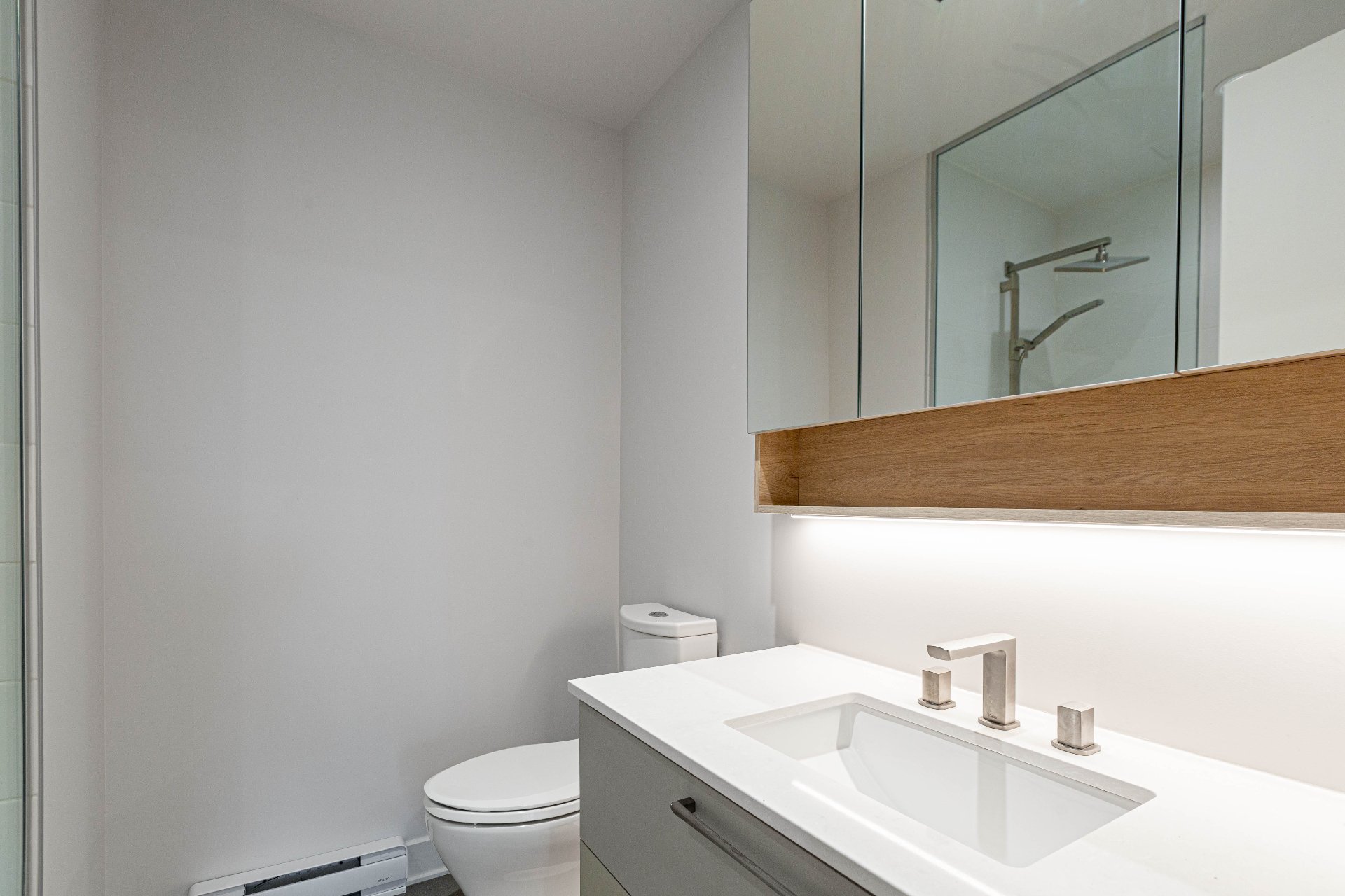 Photo - Bathroom