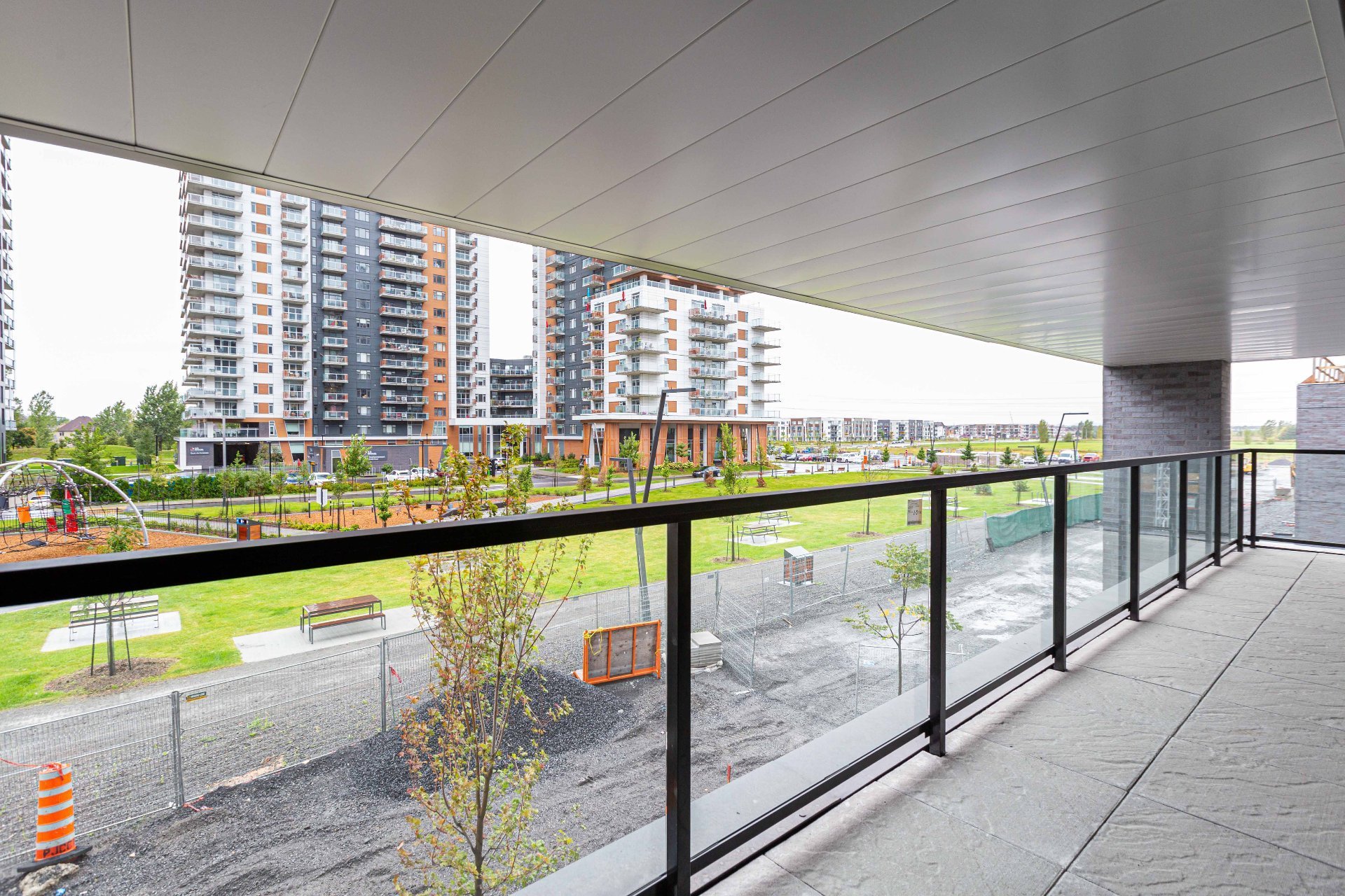 Photo - Balcony