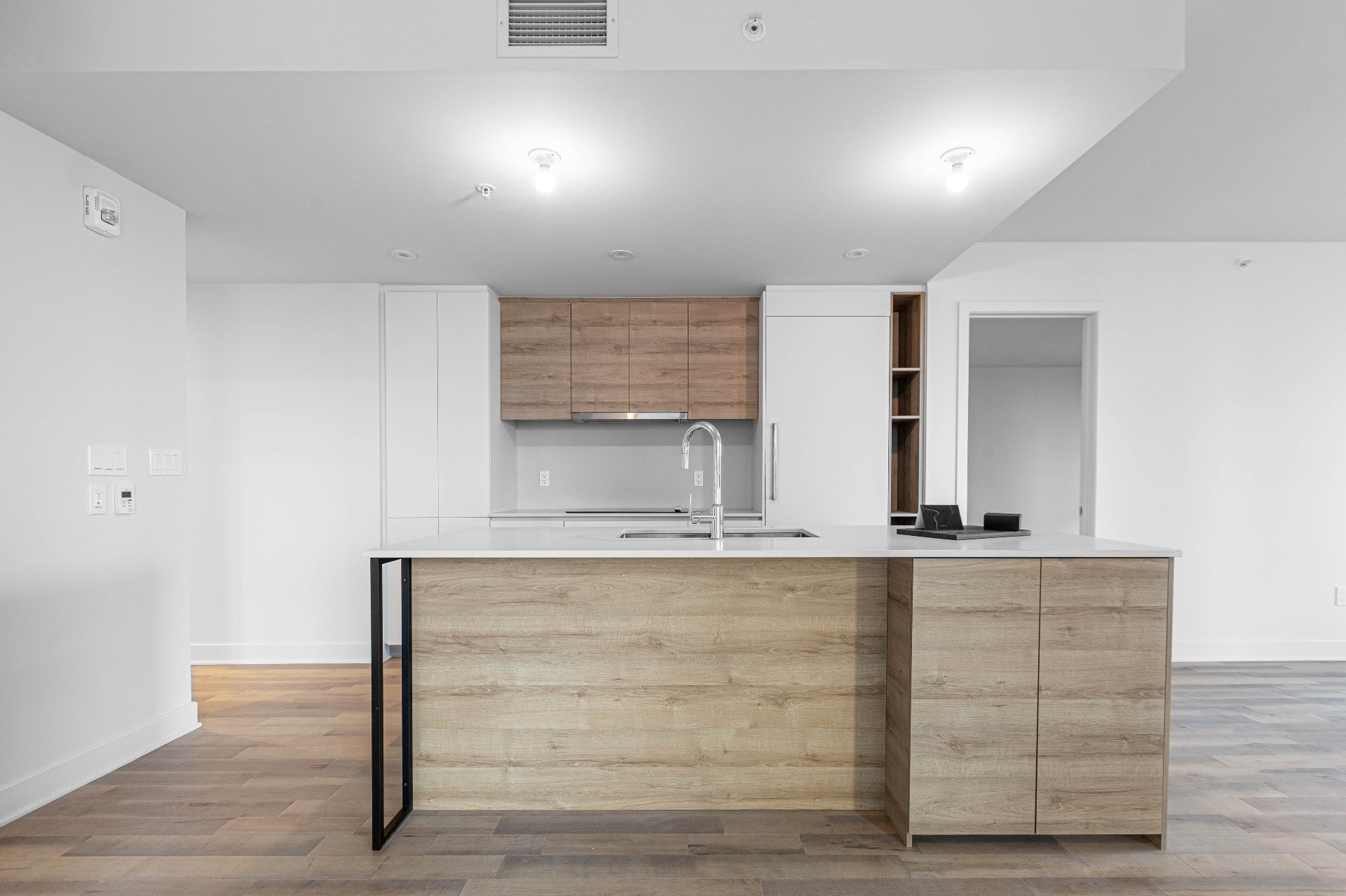 Photo - Kitchen