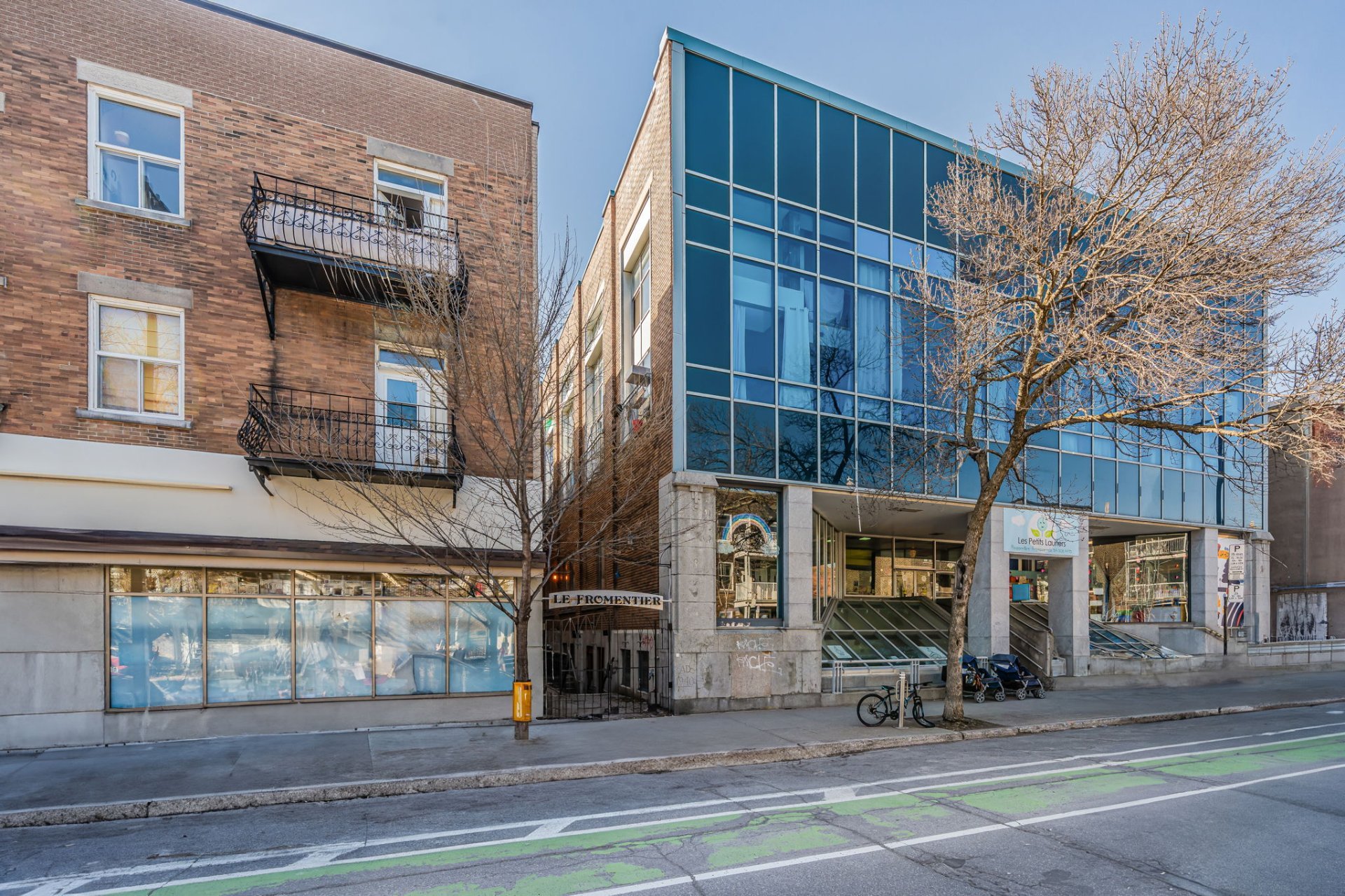 Photo - Frontage
