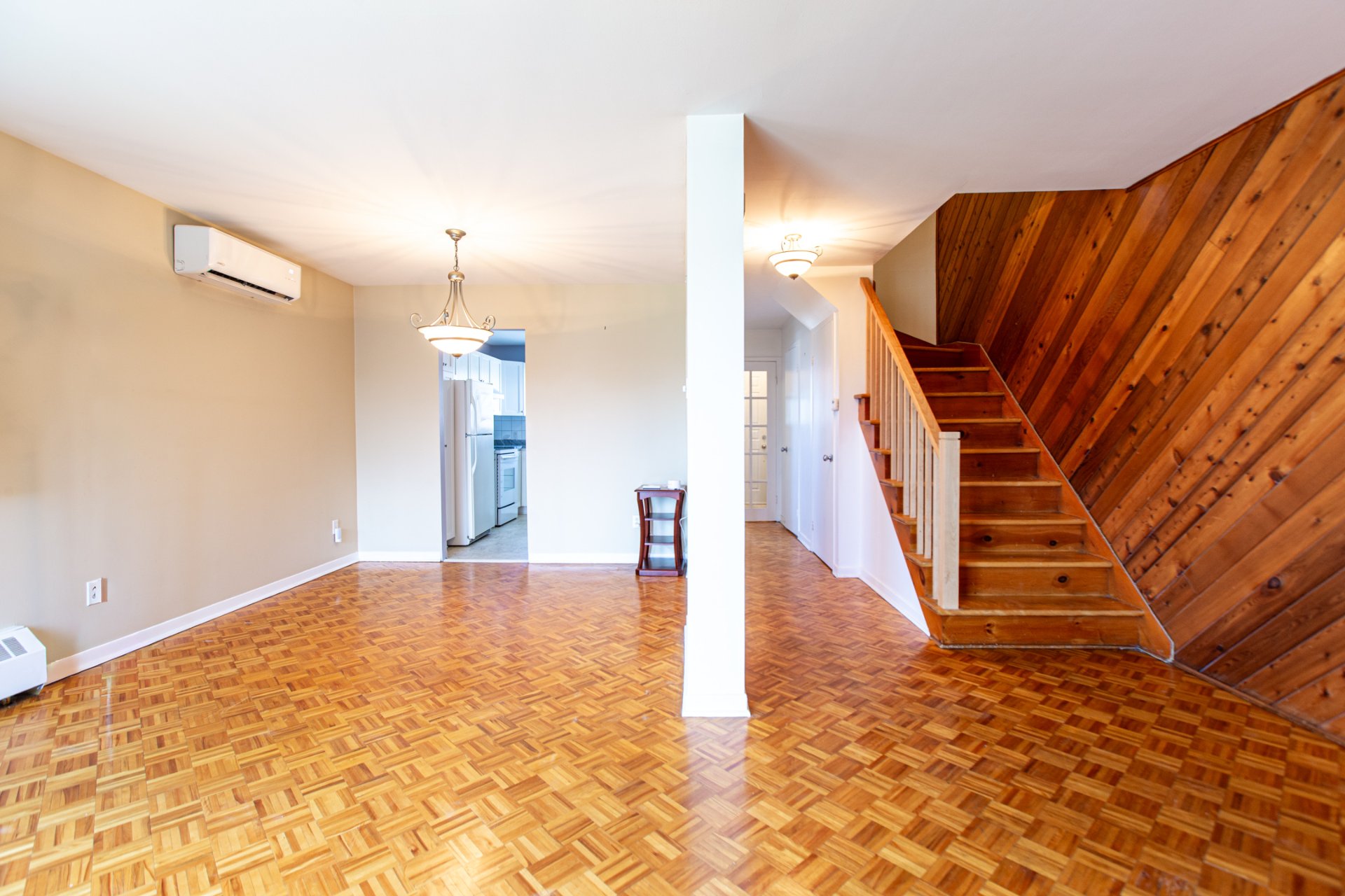 Photo - Salle à manger