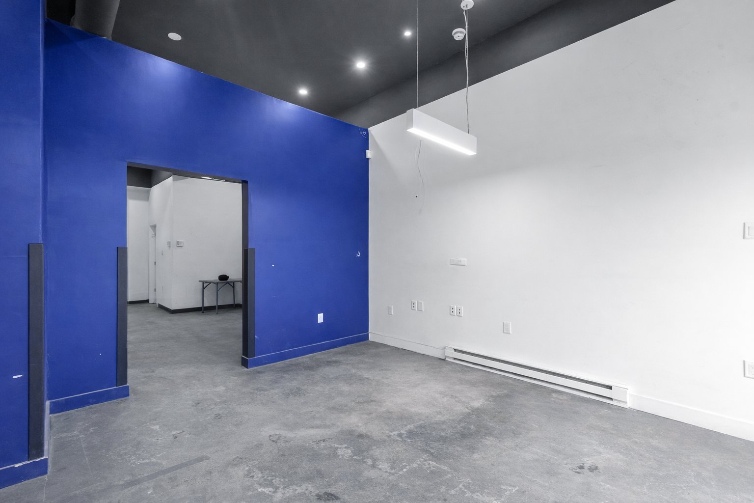 Photo - Interior