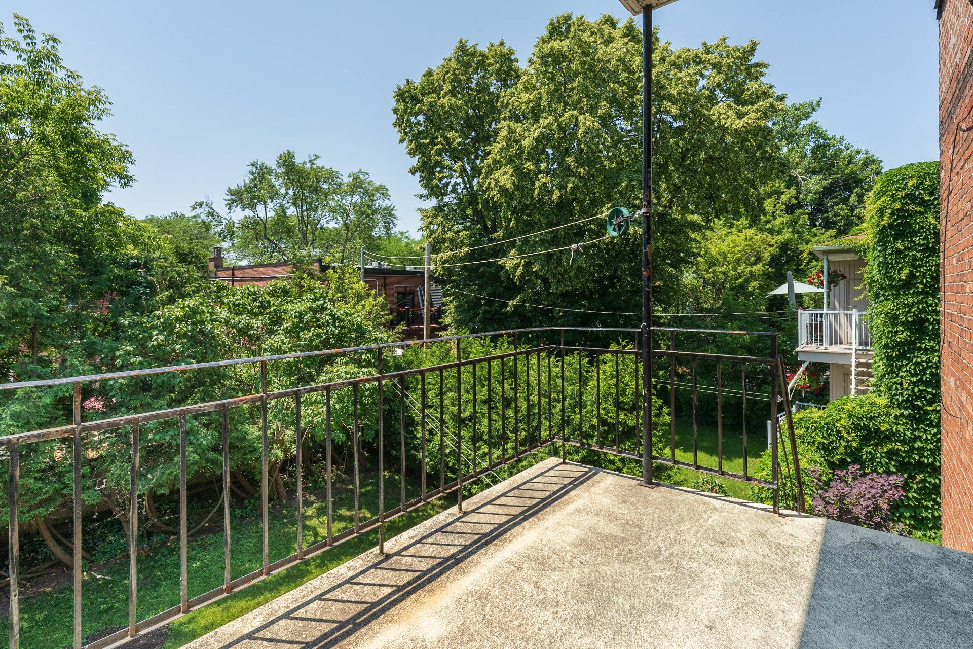 Photo - Balcon