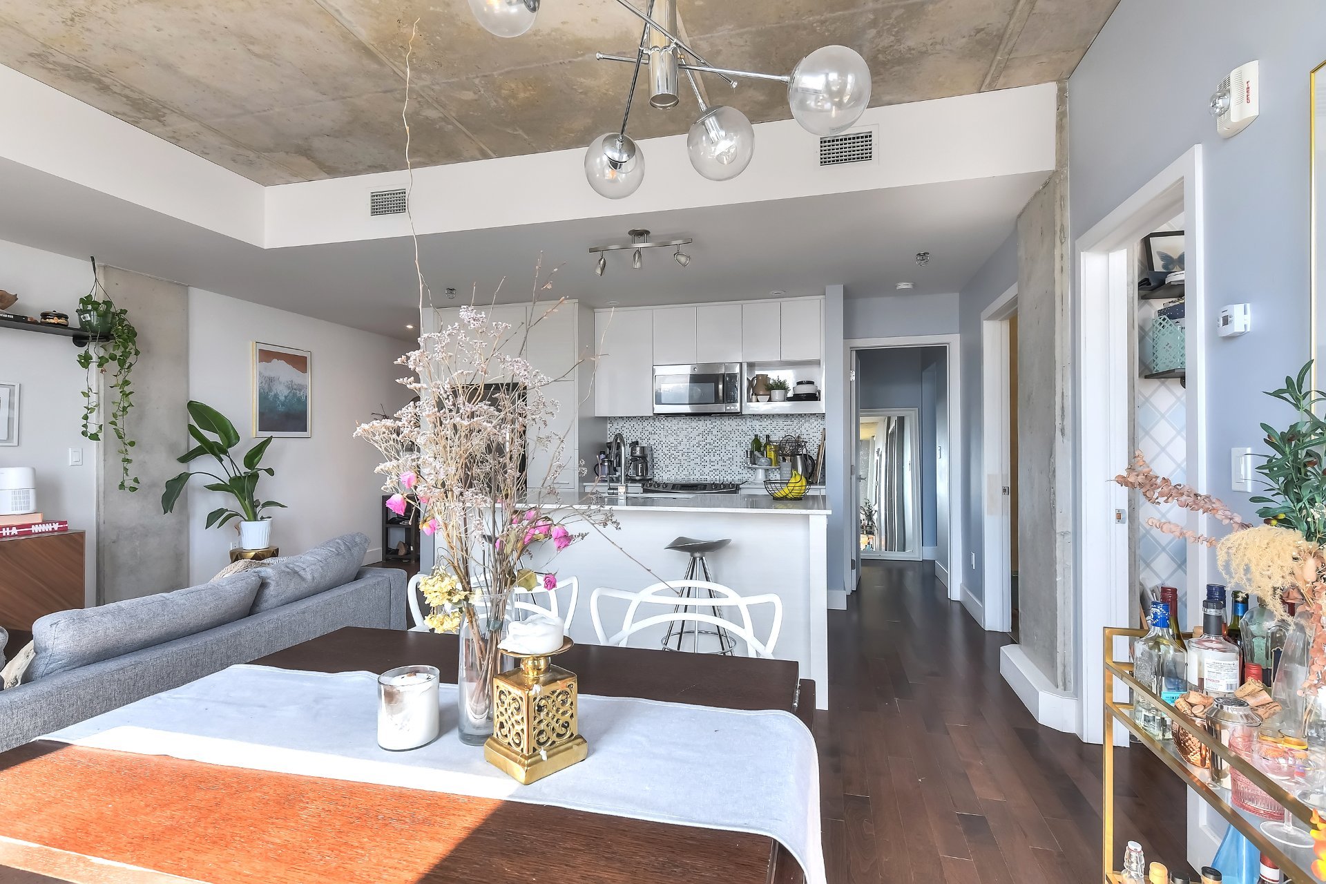 Photo - Dining room