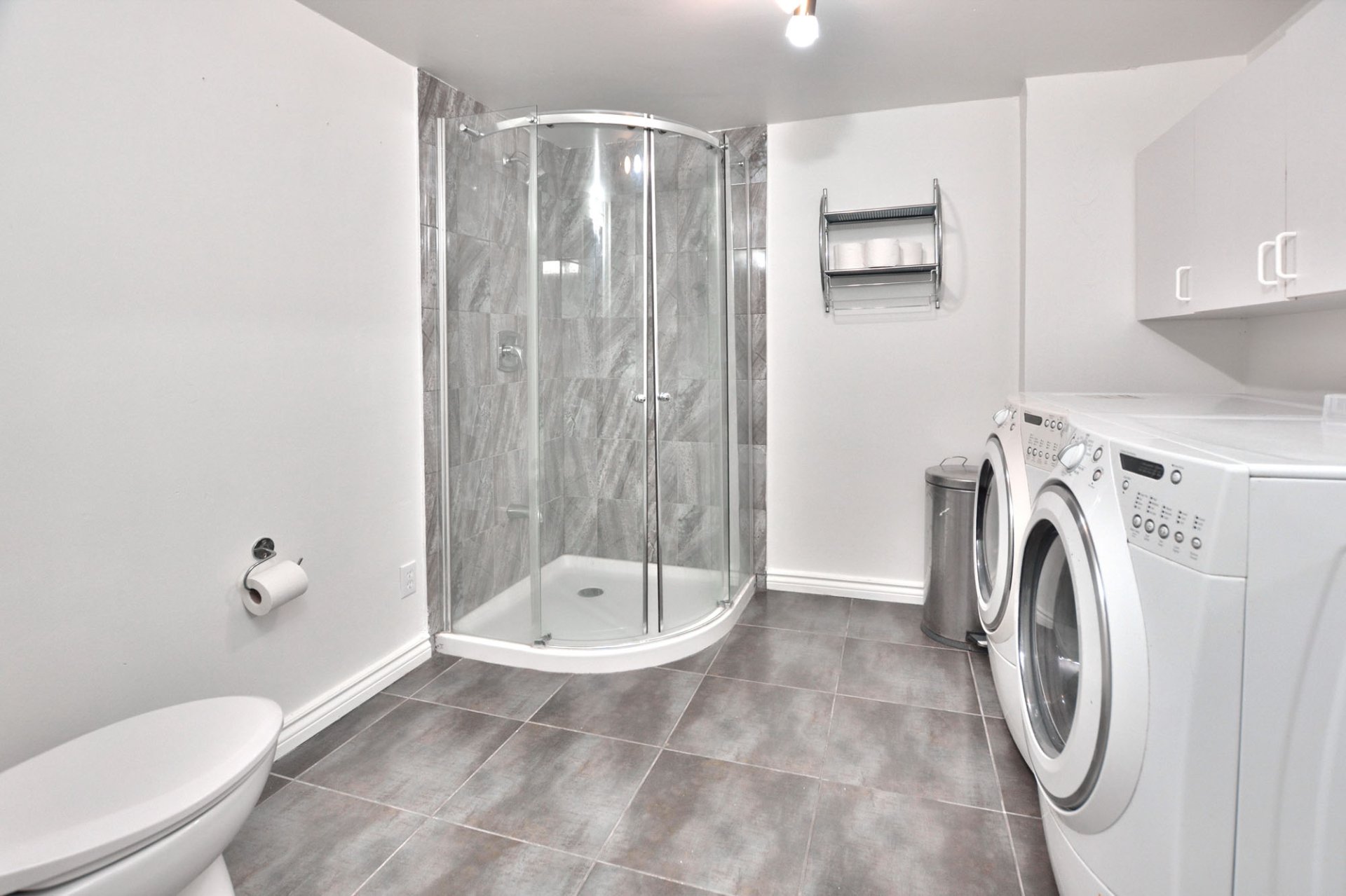 Photo - Bathroom