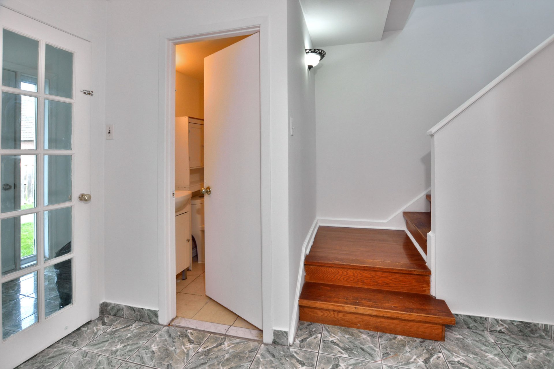 Photo - Washroom