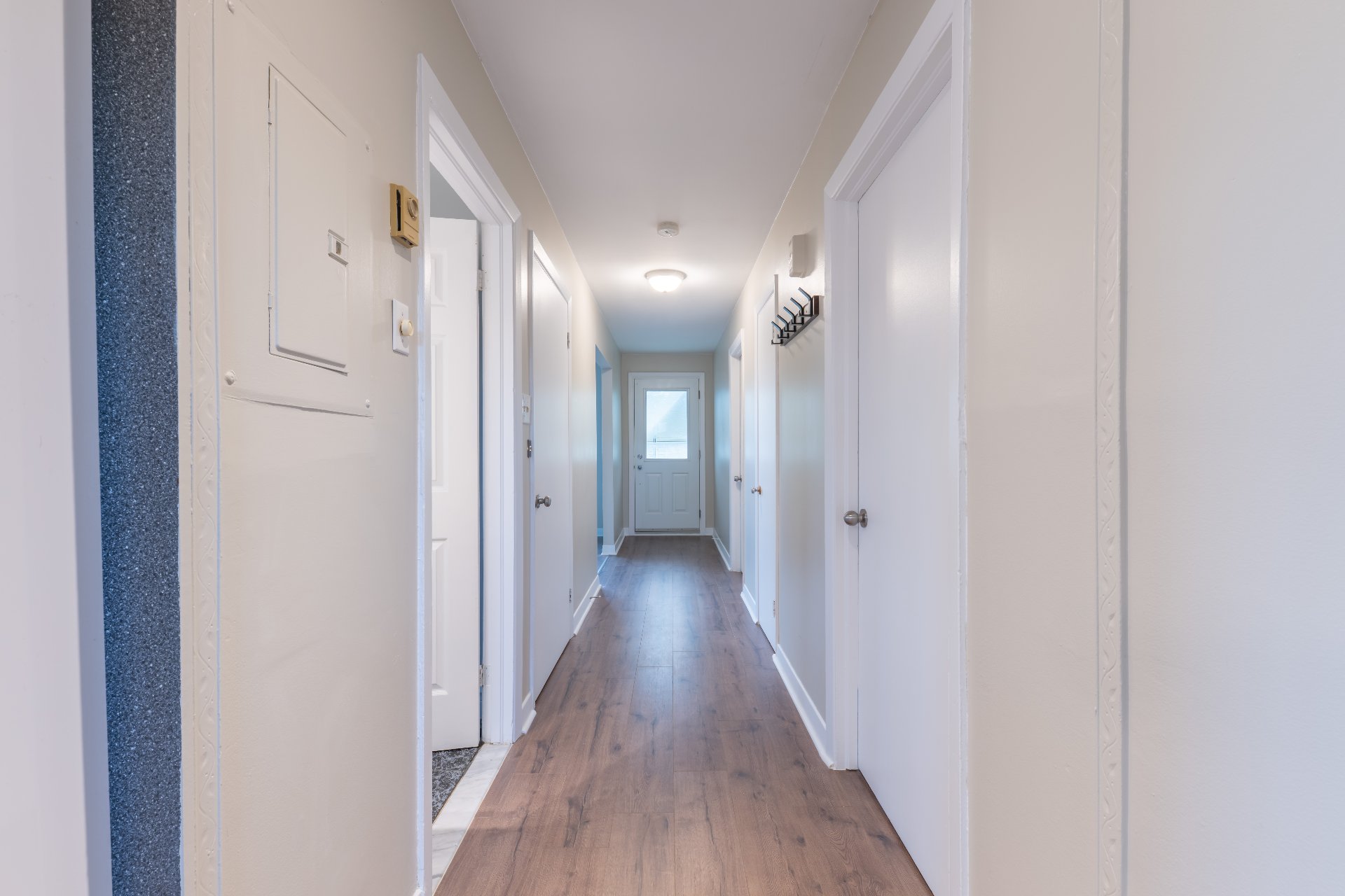 Photo - PASAGEWAY
