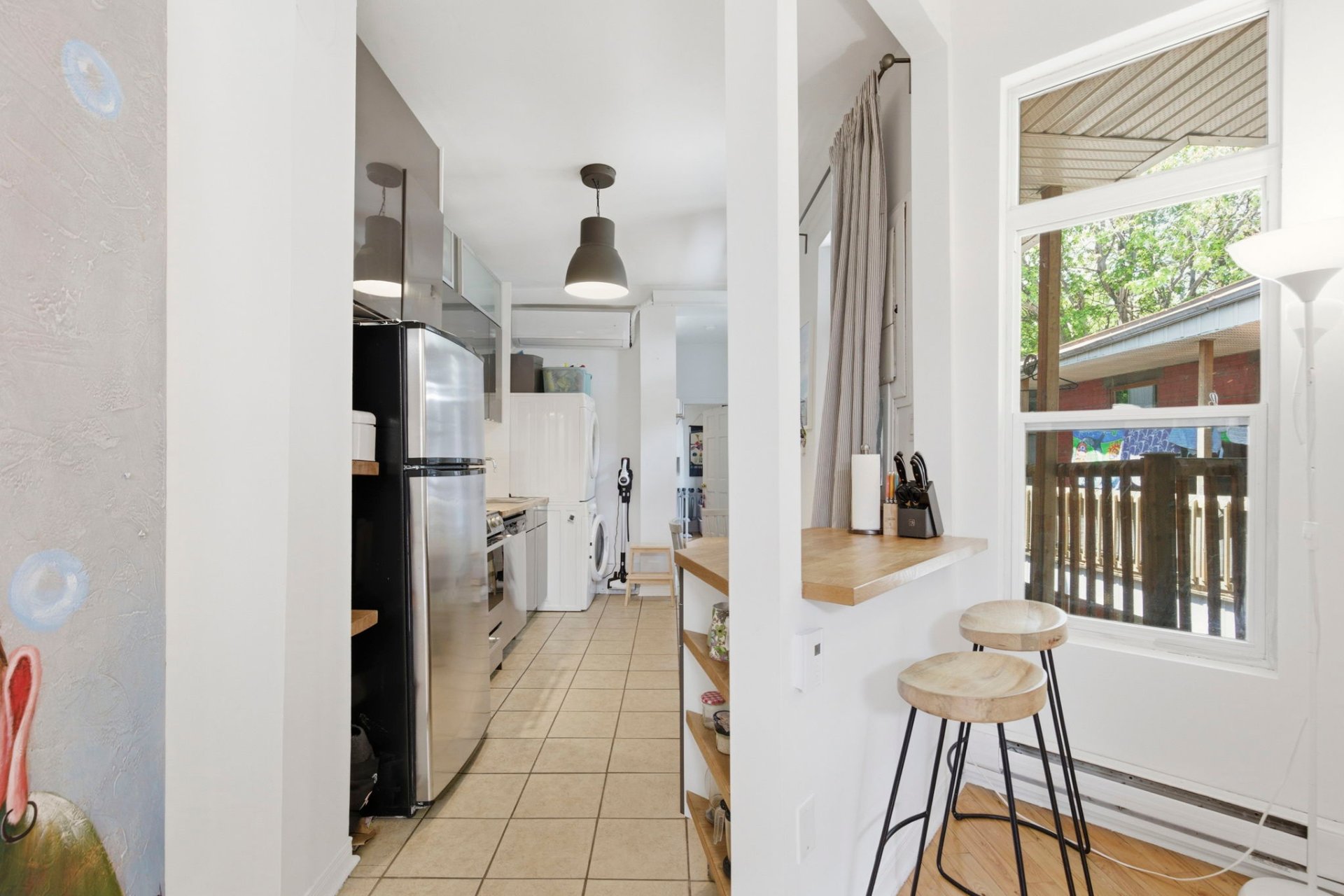 Photo - Kitchen