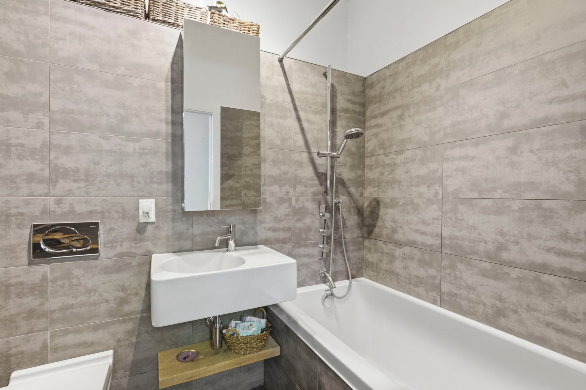 Photo - Bathroom