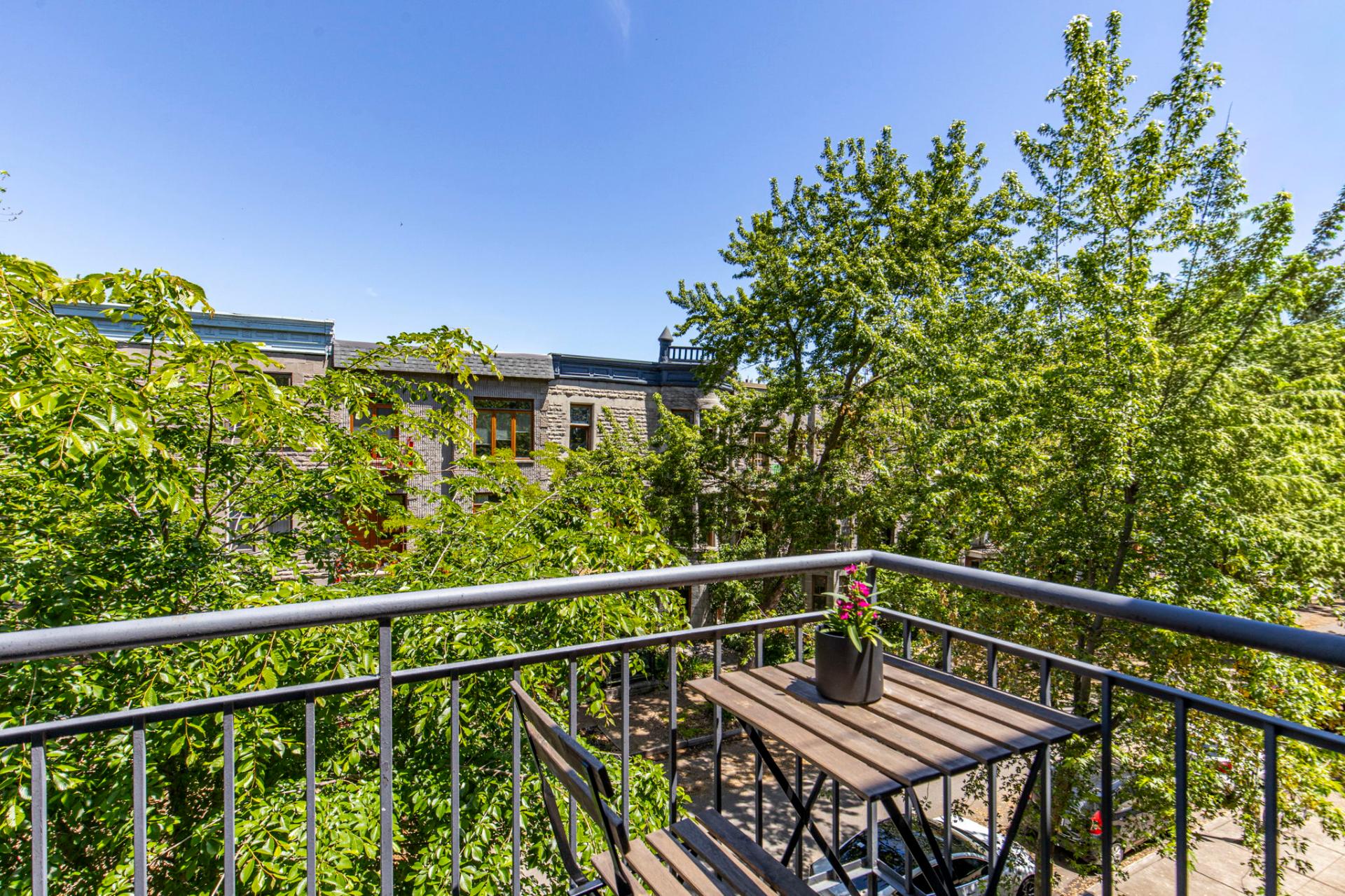 Photo - Balcony