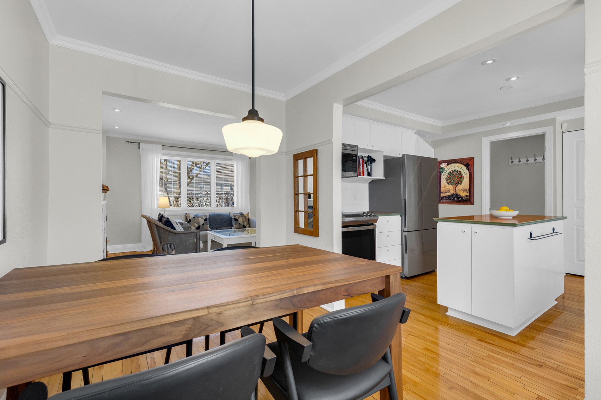 Photo - Dining room