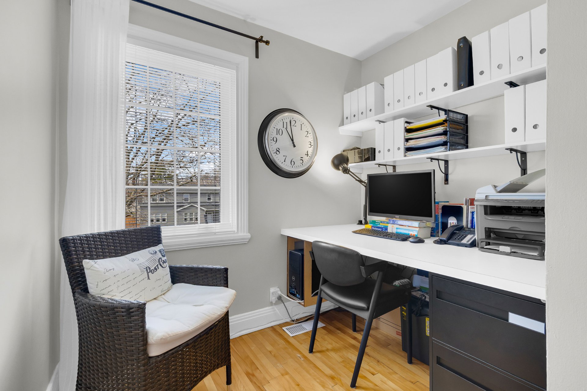 Photo - Office