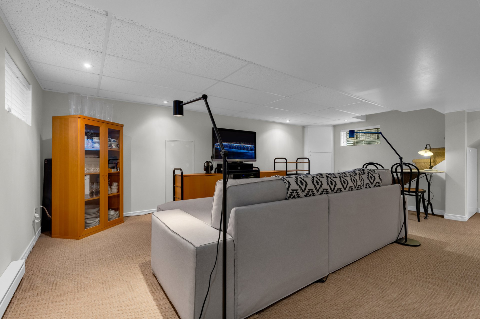 Photo - Family room
