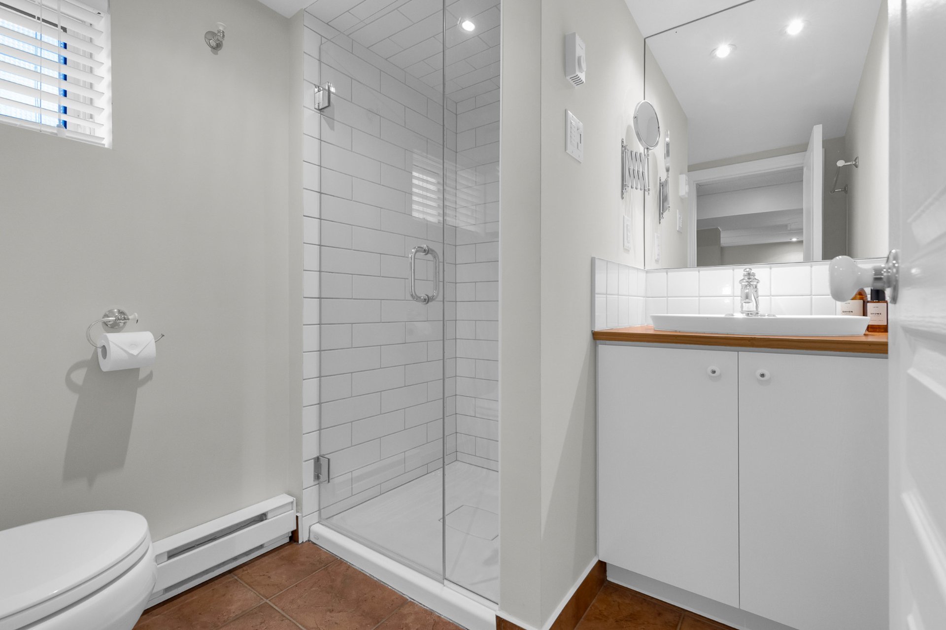 Photo - Bathroom