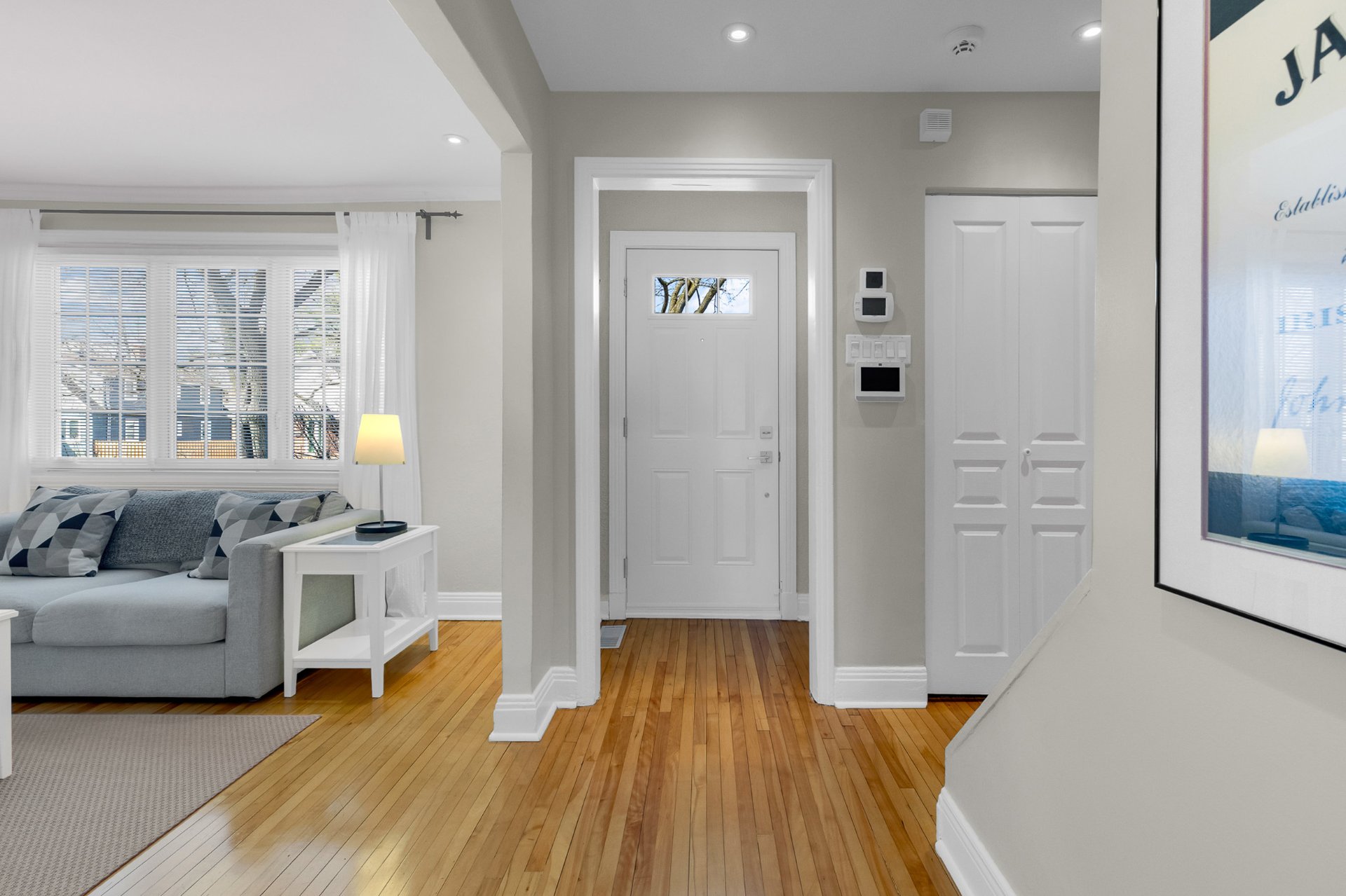 Photo - Hallway