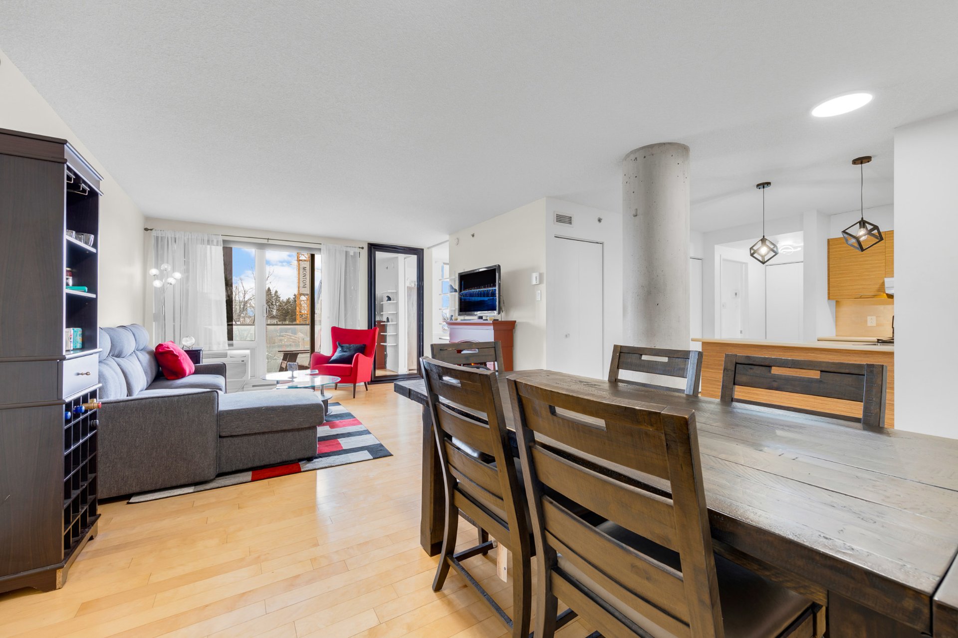 Photo - Salle à manger