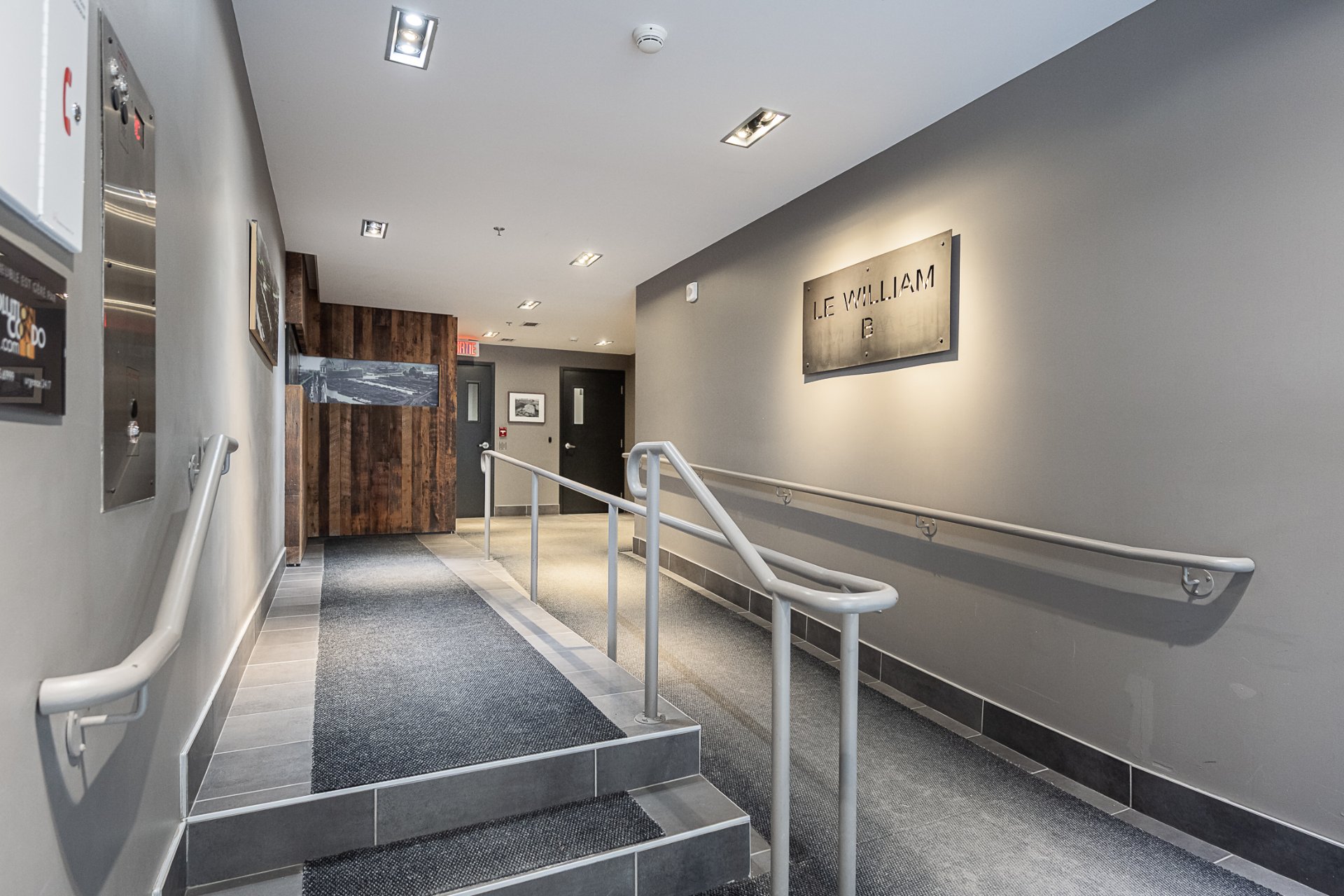 Photo - Entrée extérieure