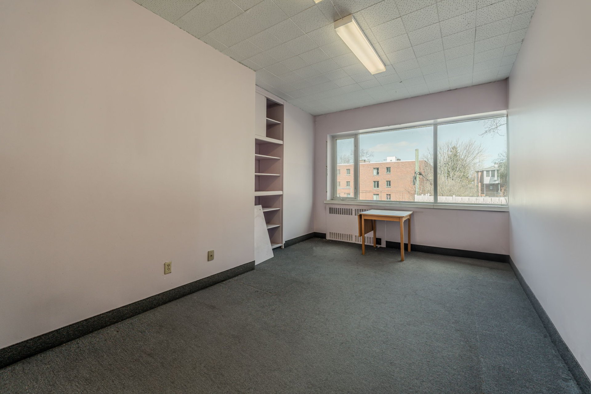 Photo - Interior
