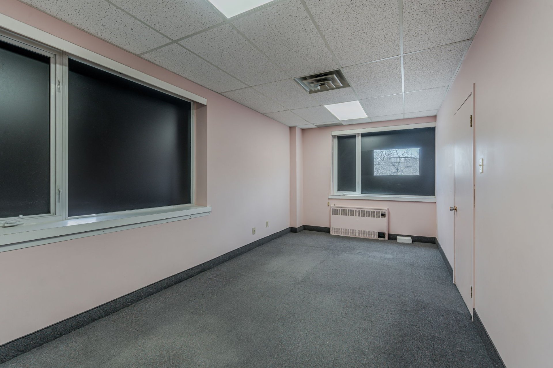 Photo - Interior