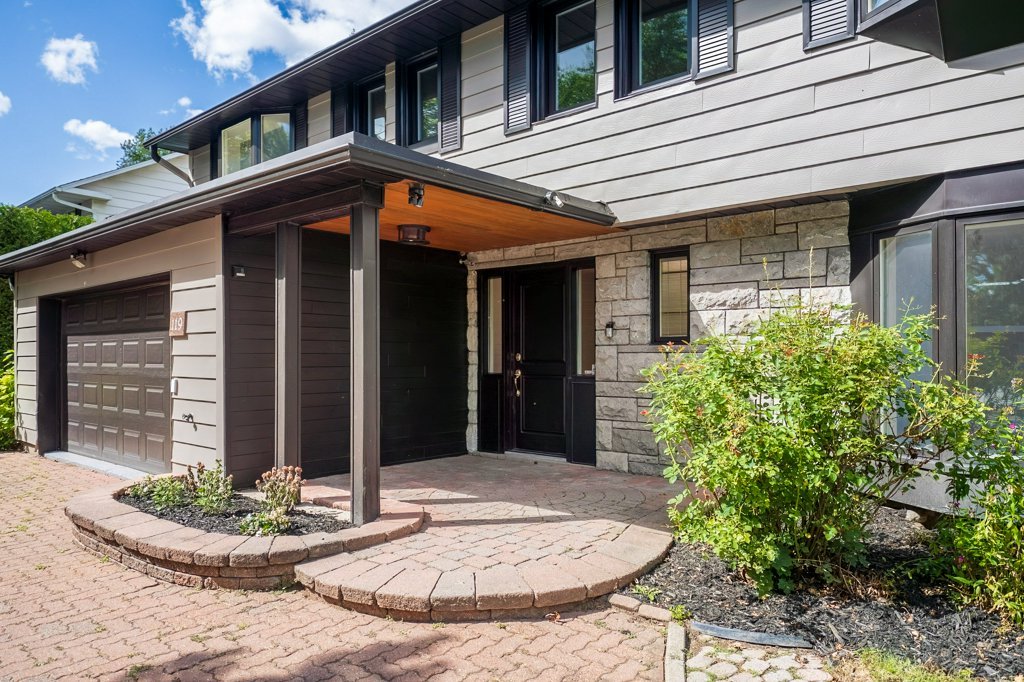 Photo - Exterior entrance